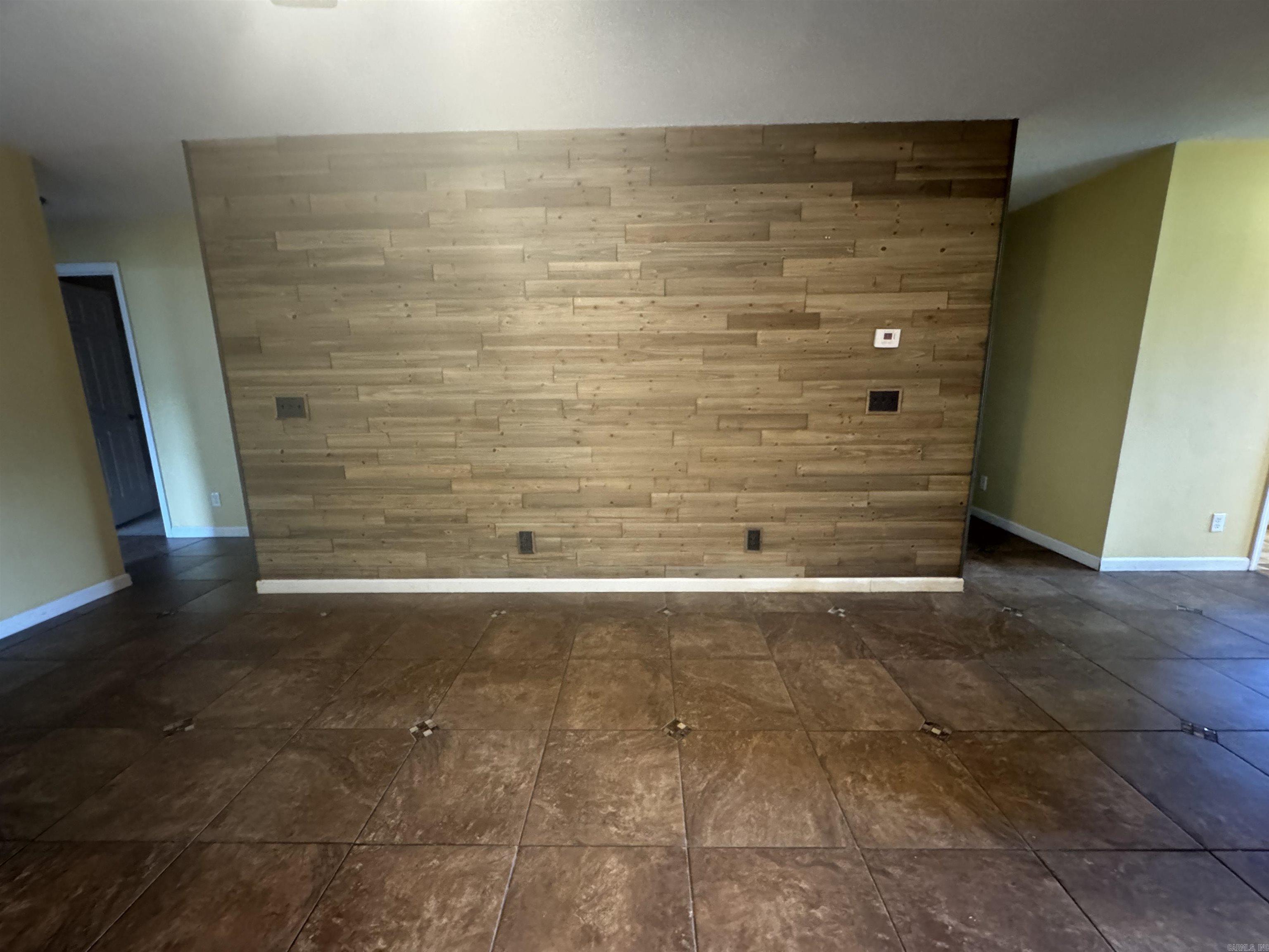 10 Cagle  Clarksville, AR