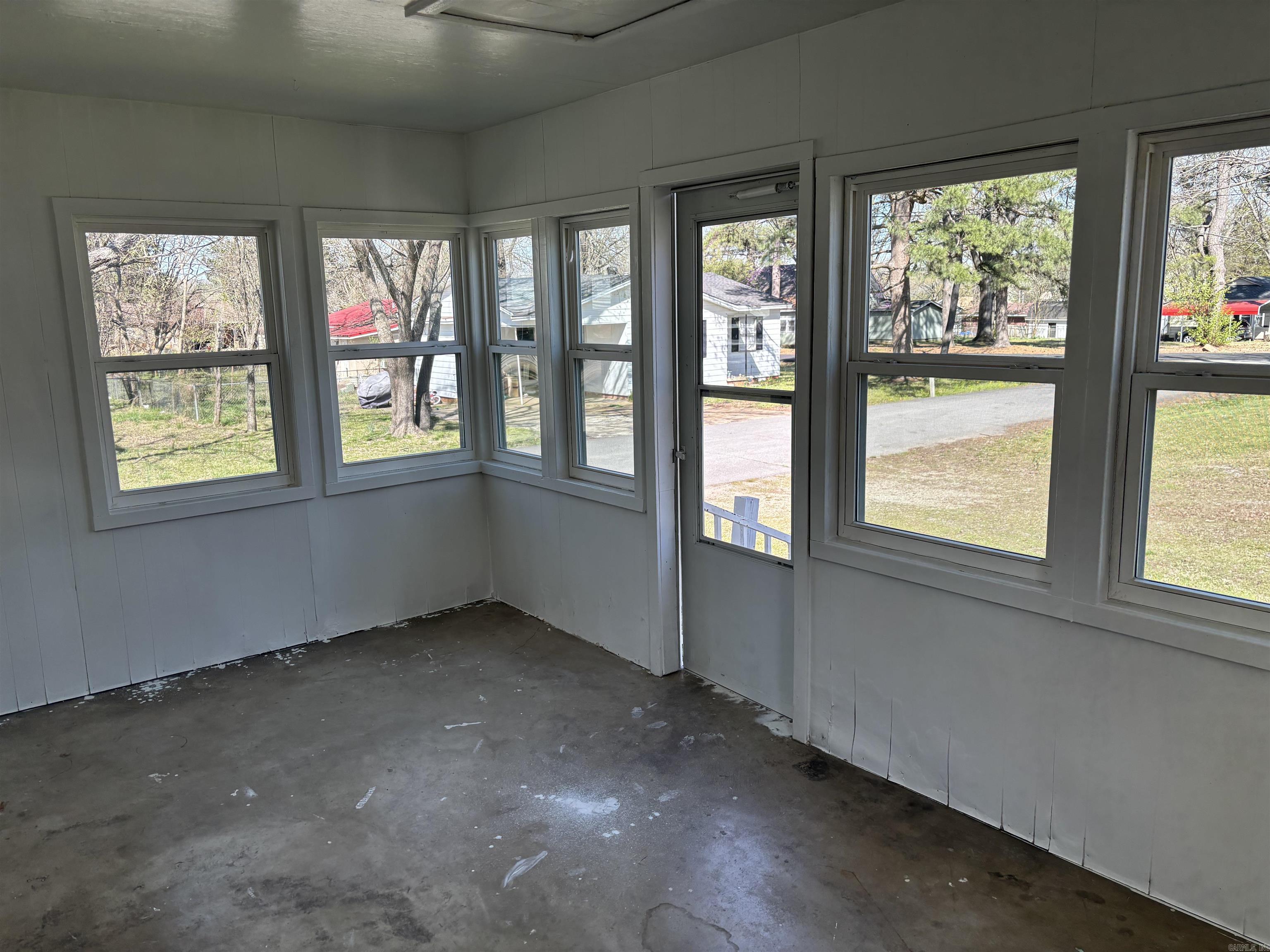 710 N Sowell  Searcy, AR