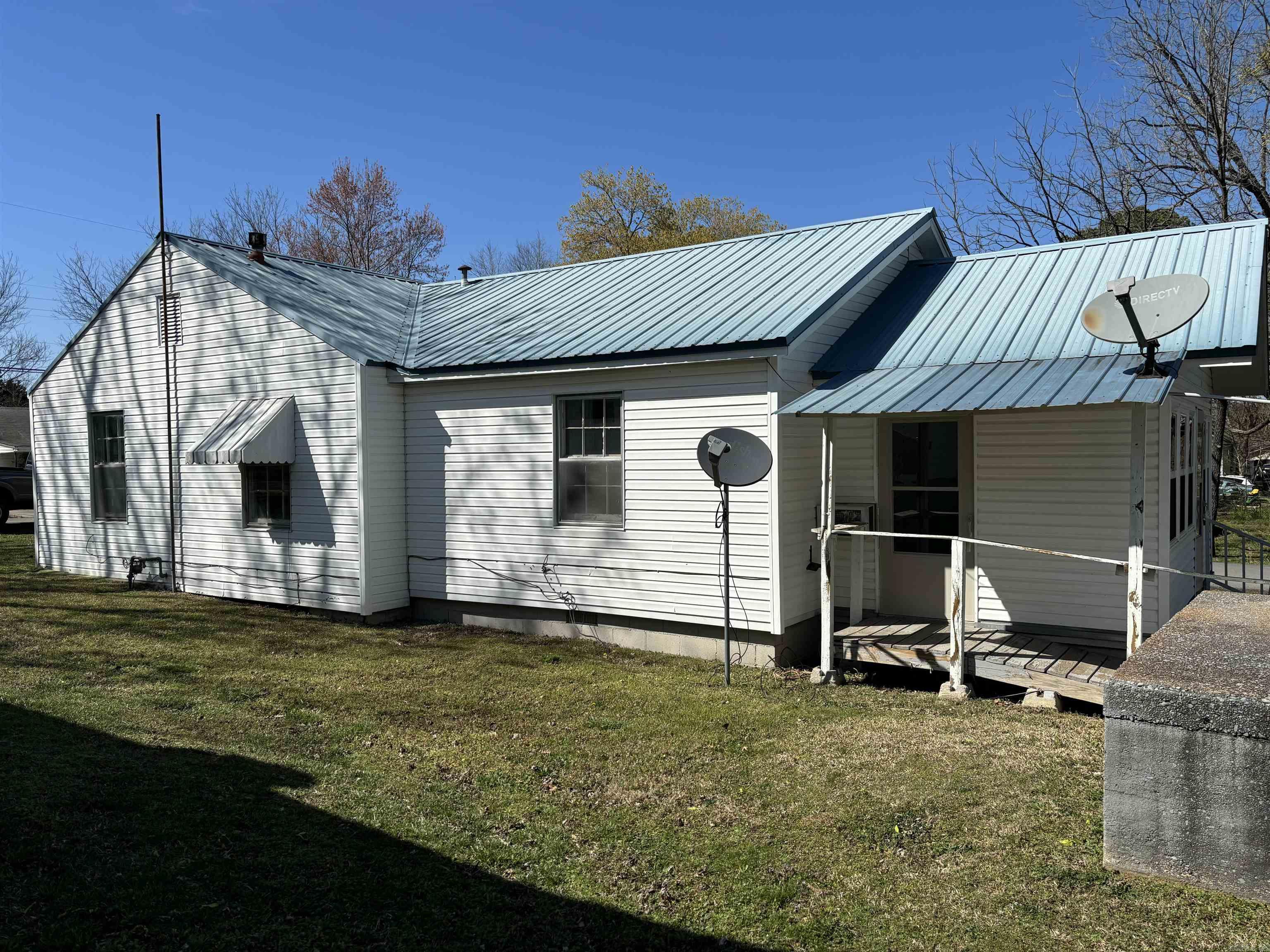 710 N Sowell  Searcy, AR