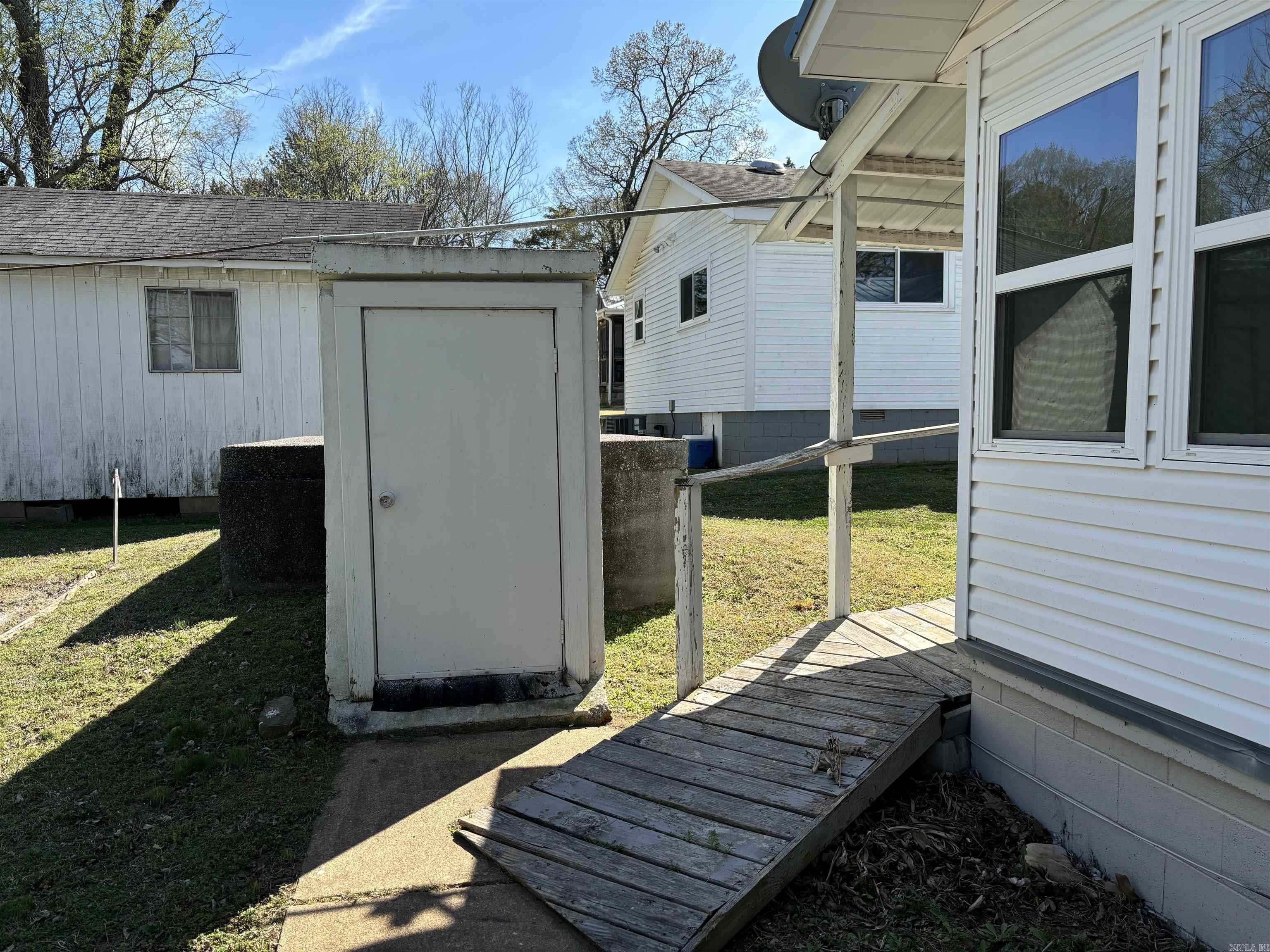 710 N Sowell  Searcy, AR