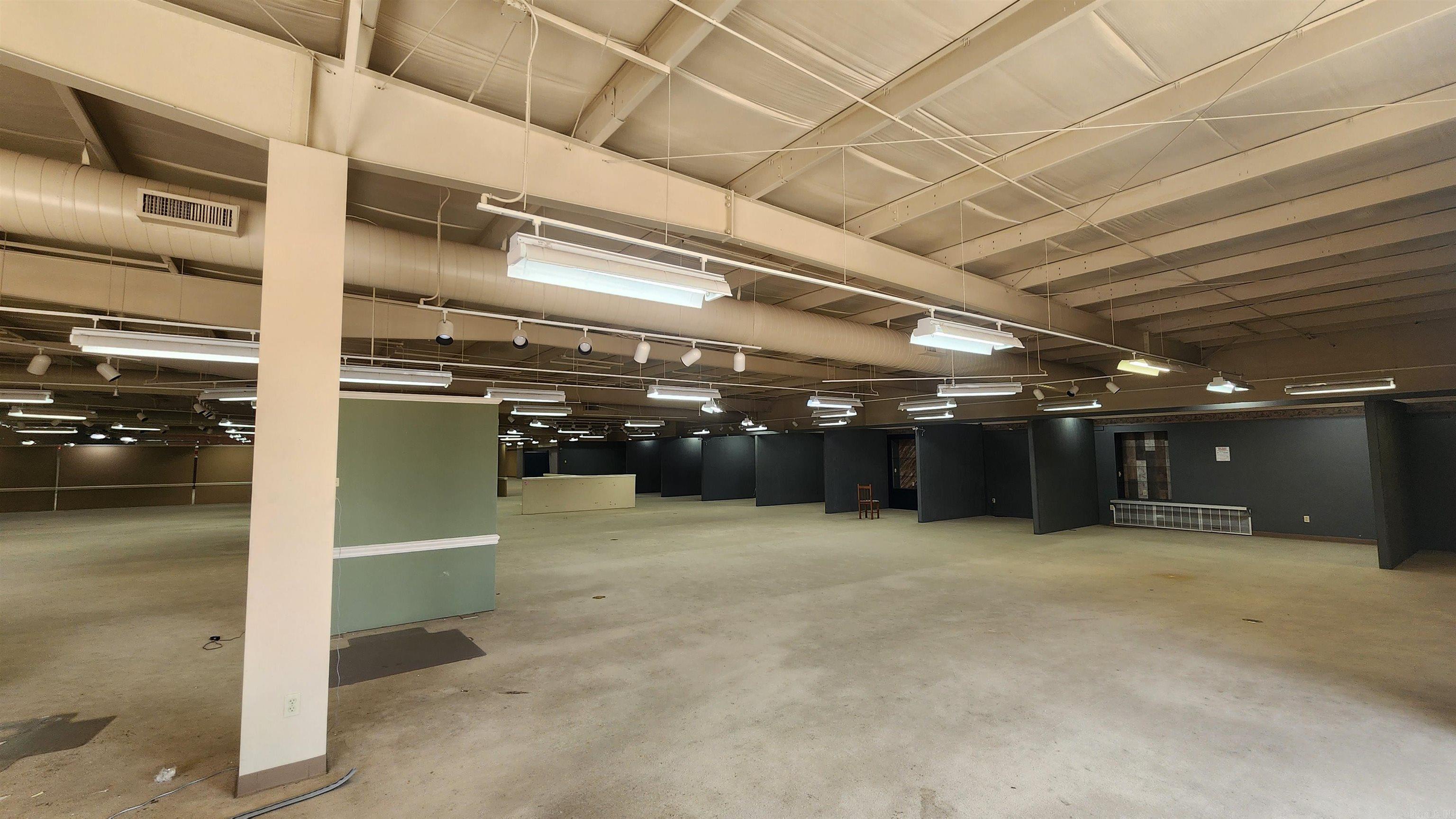 2915  Market  Pine Bluff, AR