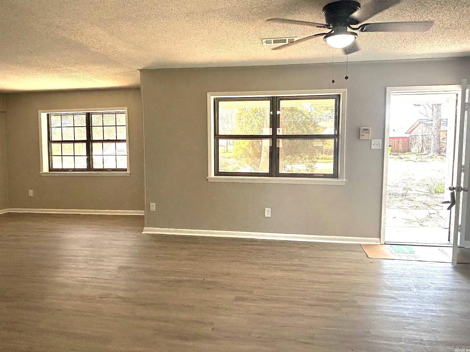 1213  Fairview St.  Lonoke, AR