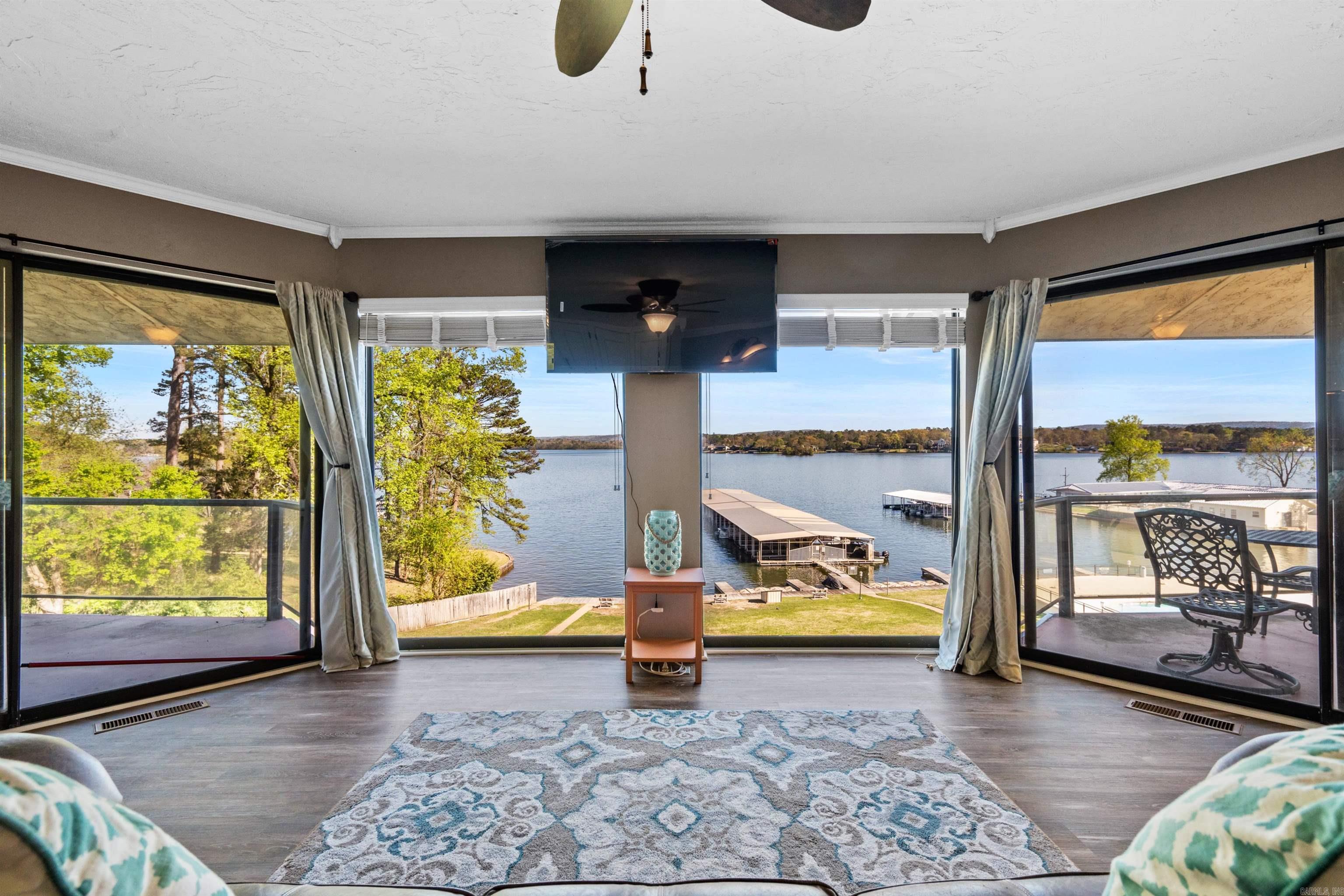 270 Lake Hamilton Dr. Hot Springs, AR 71913
