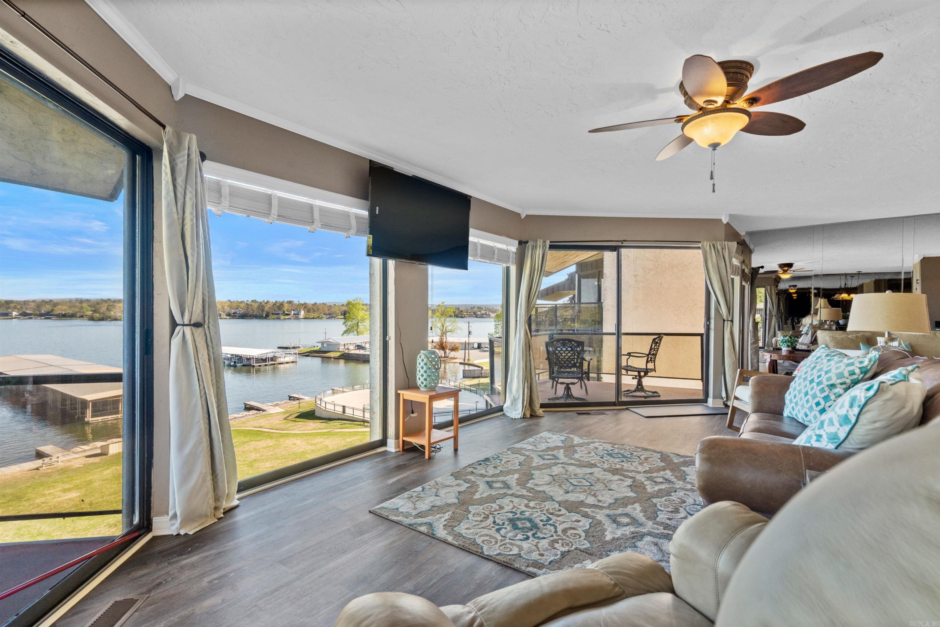 270 Lake Hamilton Dr. Hot Springs, AR 71913