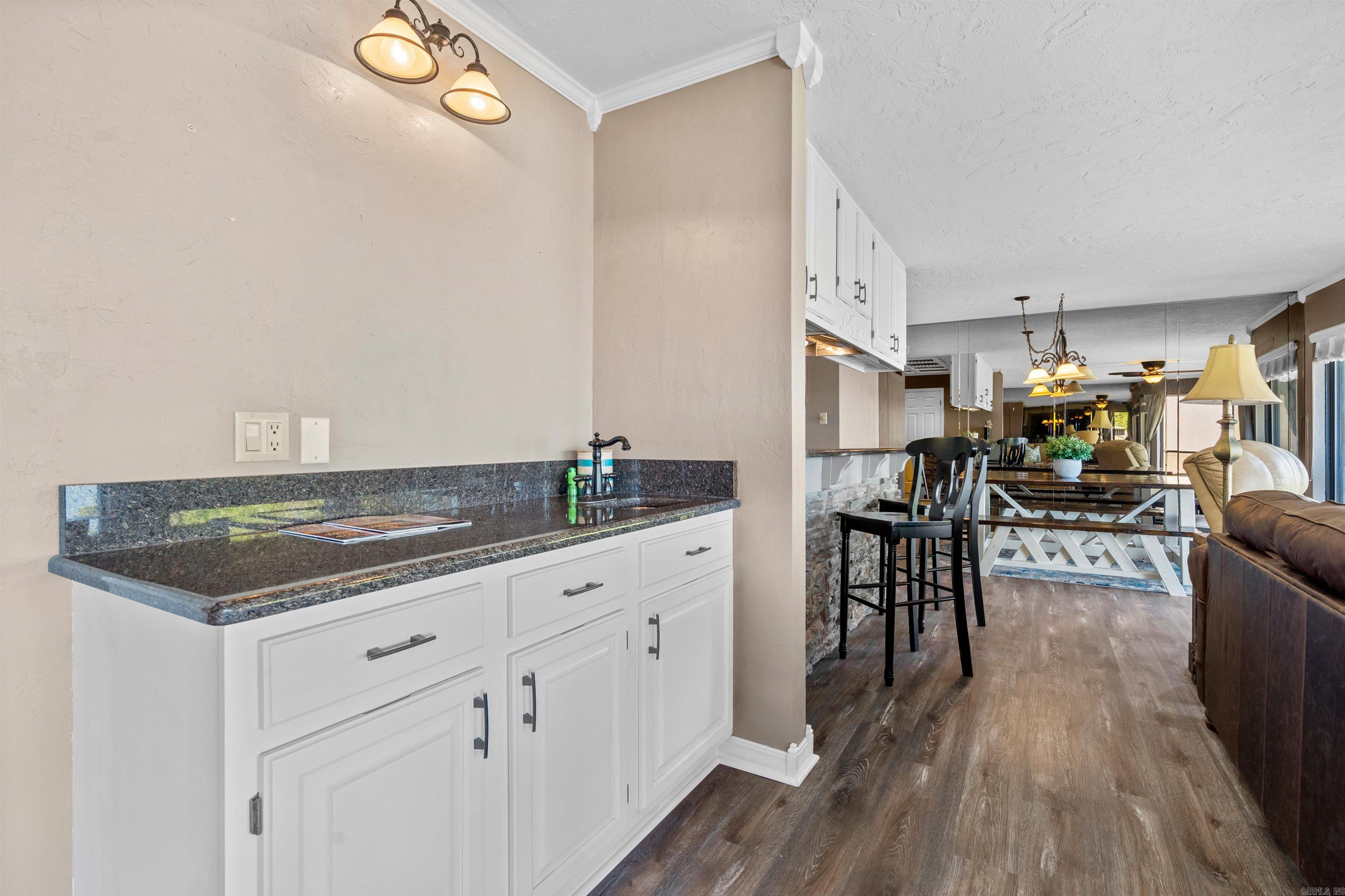 270 Lake Hamilton Dr. Hot Springs, AR 71913