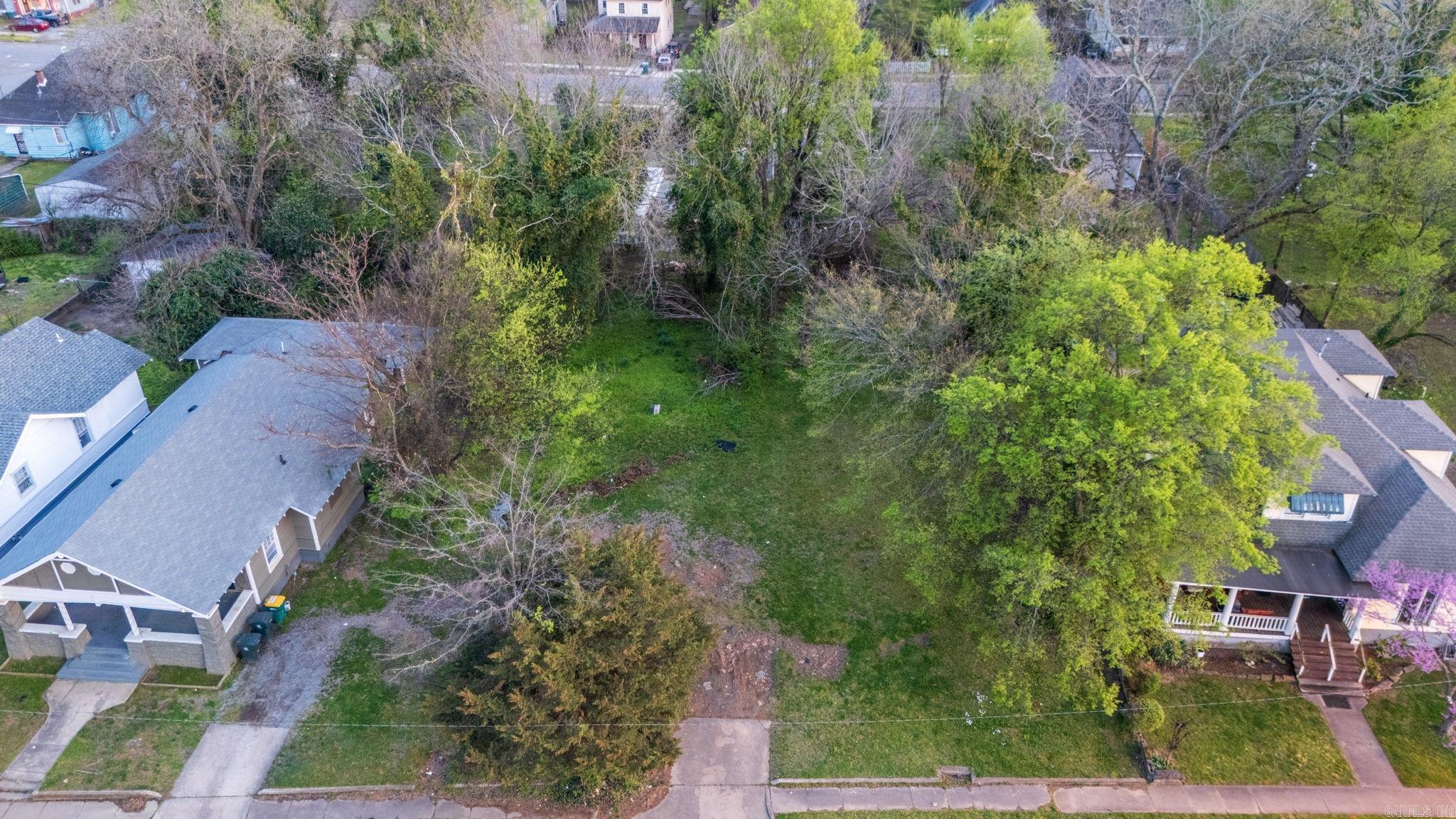 2419 W 12th  Little Rock, AR
