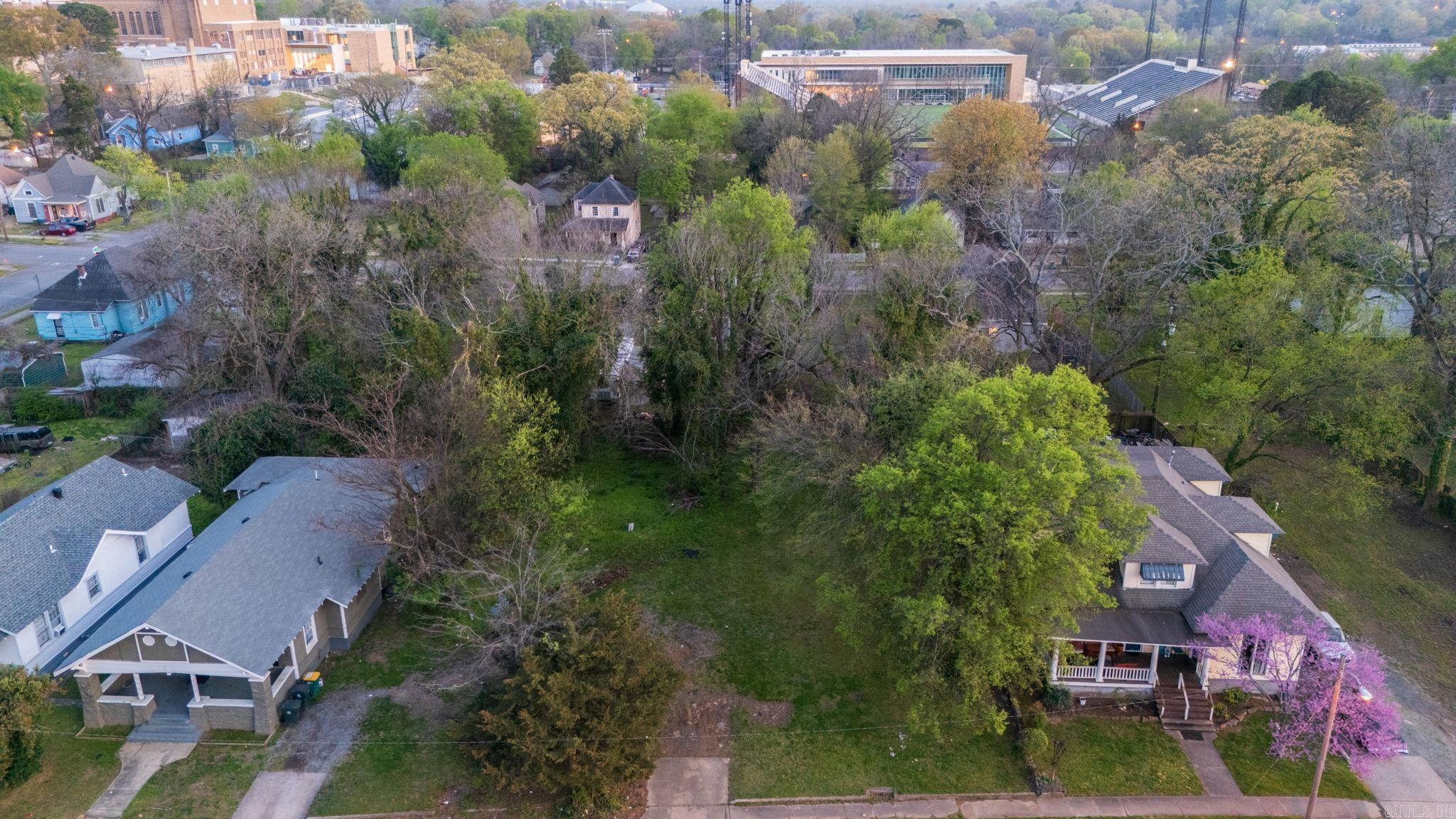 2419 W 12th  Little Rock, AR