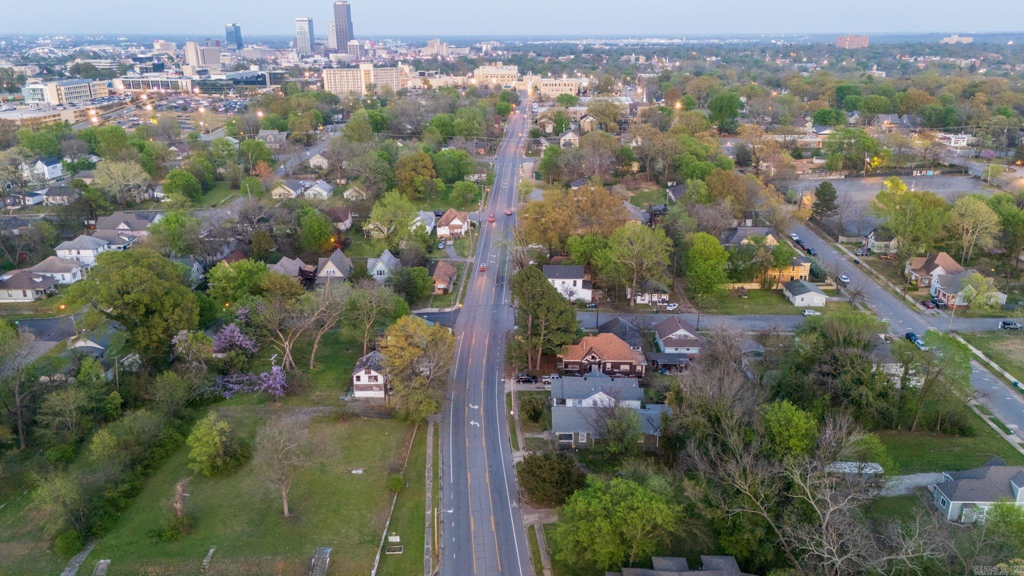 2419 W 12th  Little Rock, AR