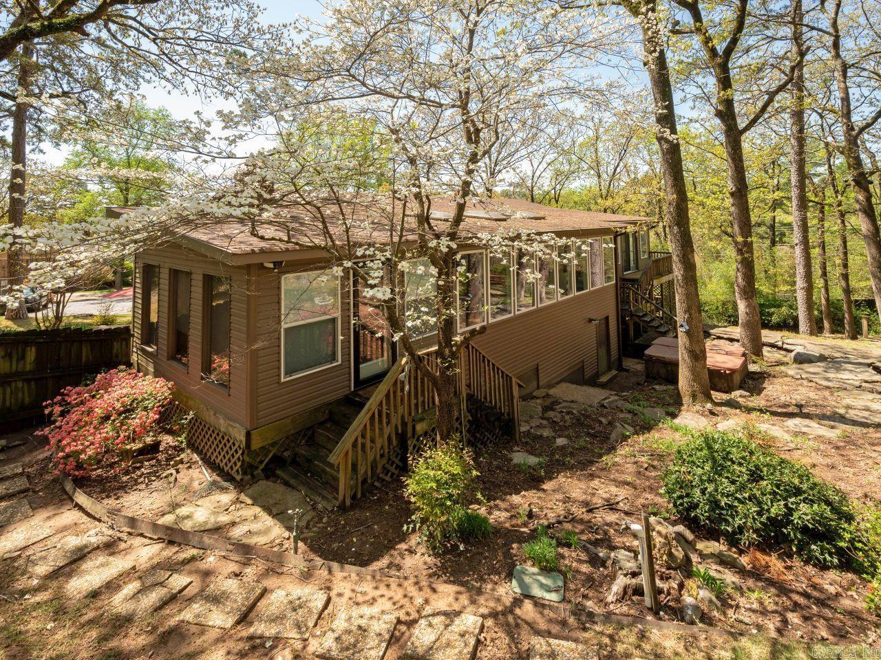 9925  Echo Valley Ct  Little Rock, AR
