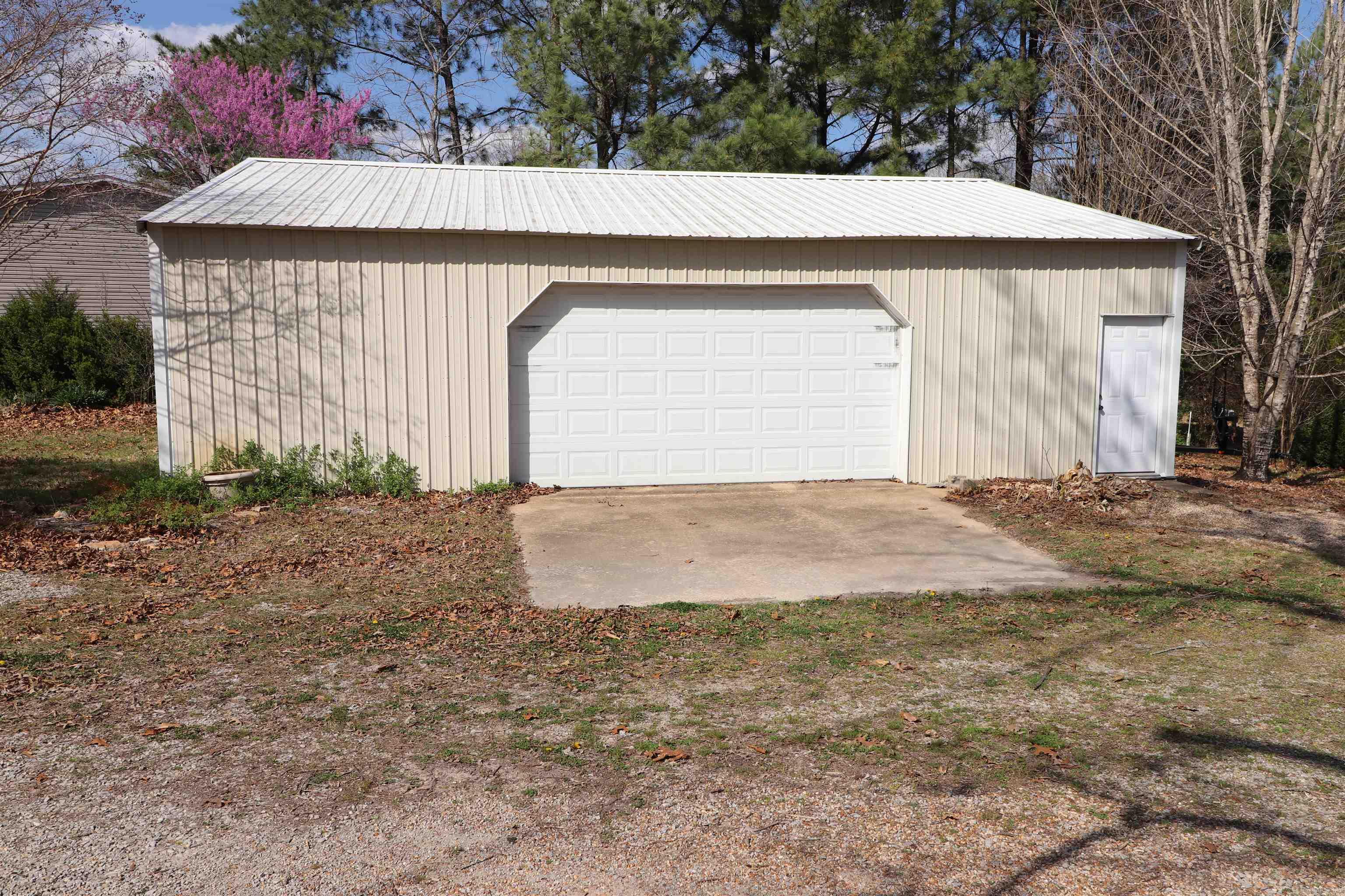 418  CR 804  Gamaliel, AR