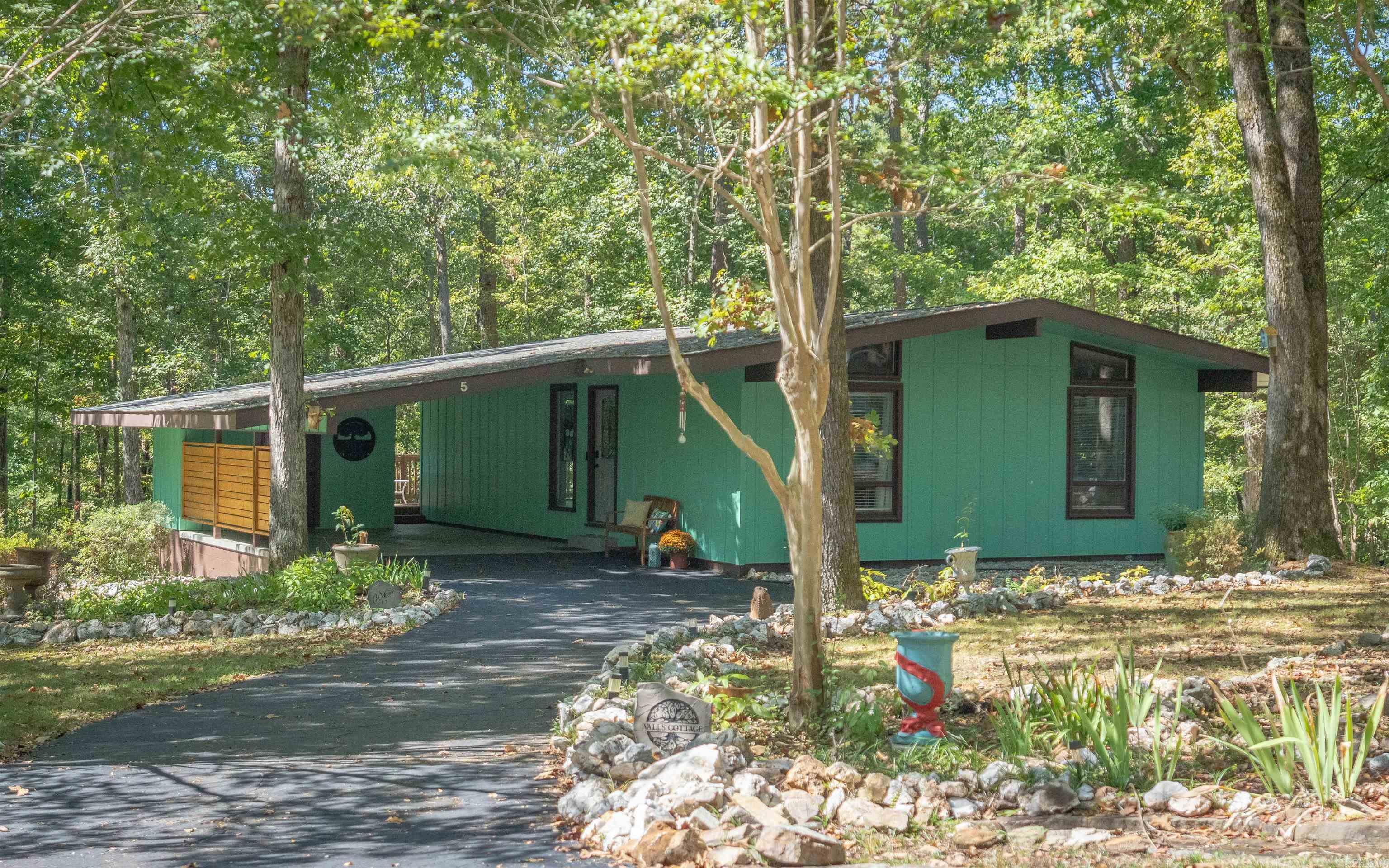 5  Valls  Hot Springs, AR