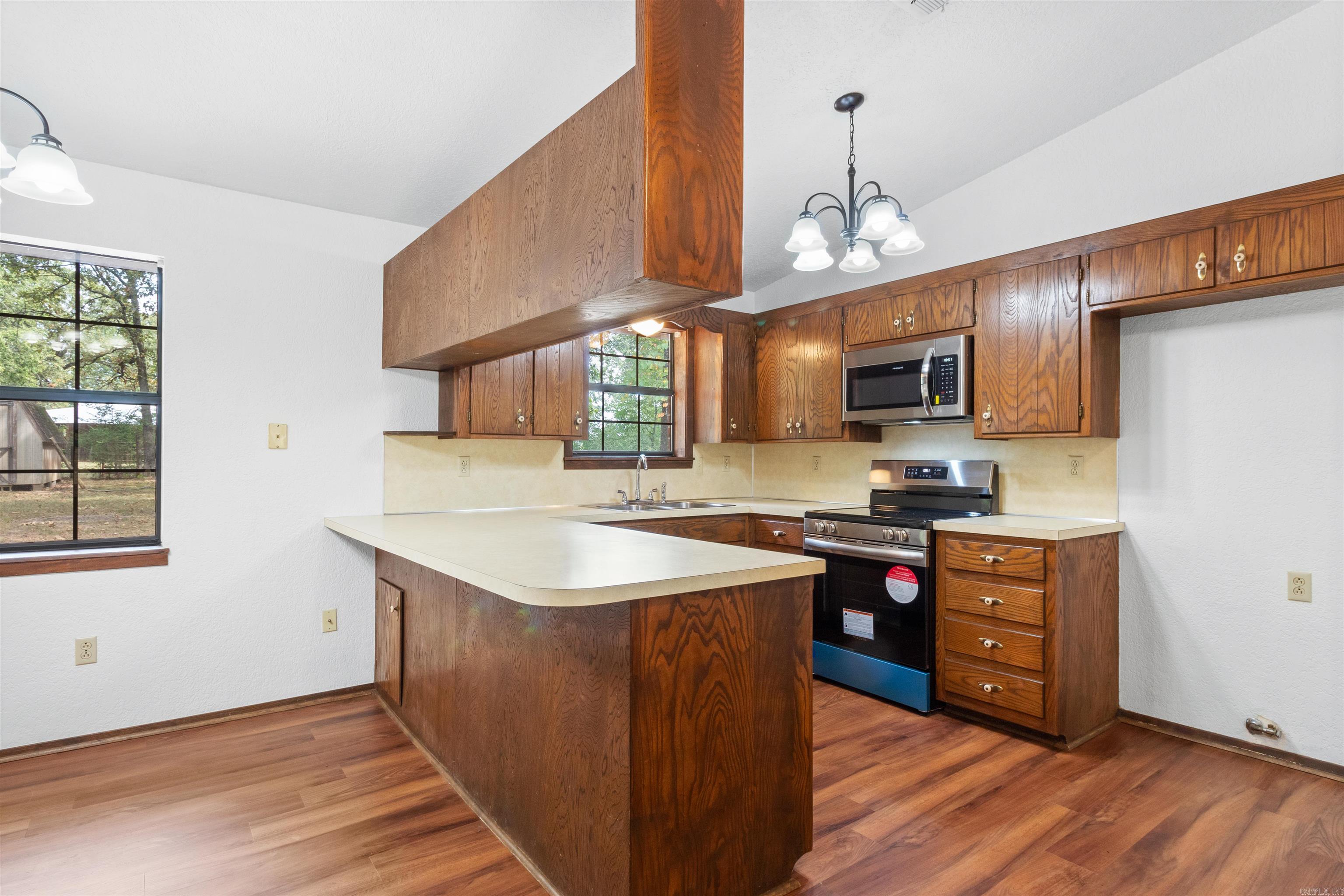 186  Rolling Oaks Dr  Malvern, AR