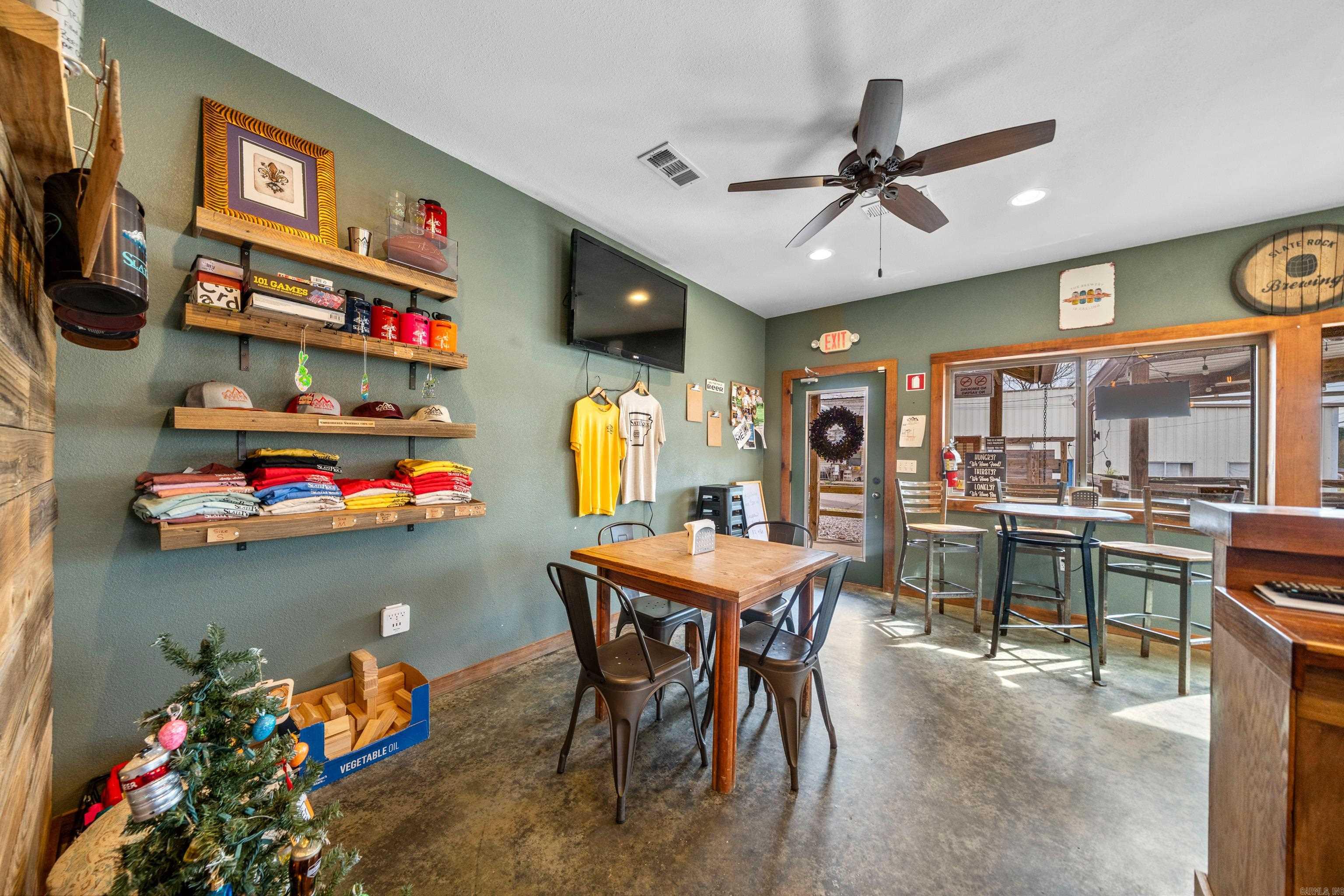 113 S Main  Amity, AR