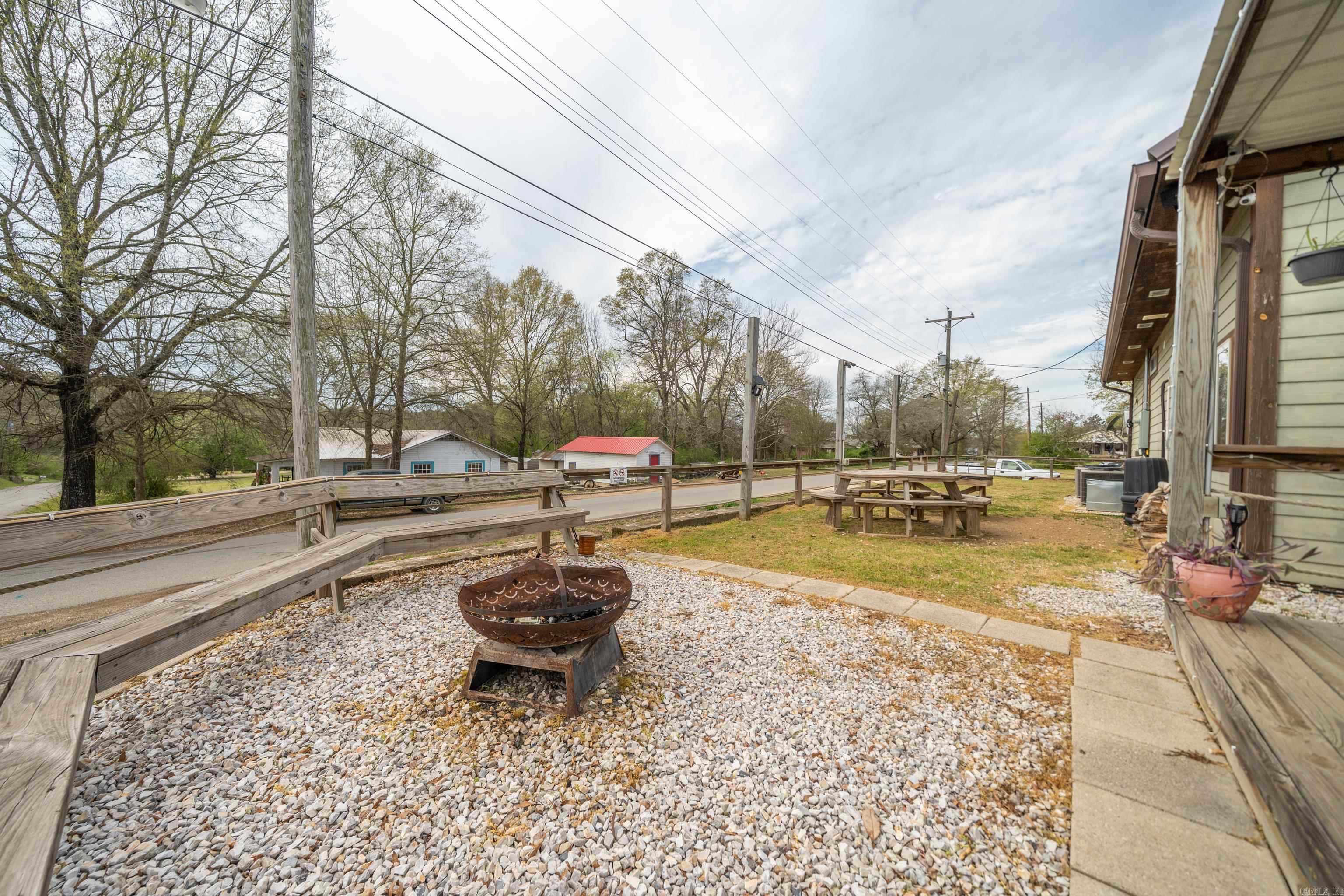 113 S Main  Amity, AR
