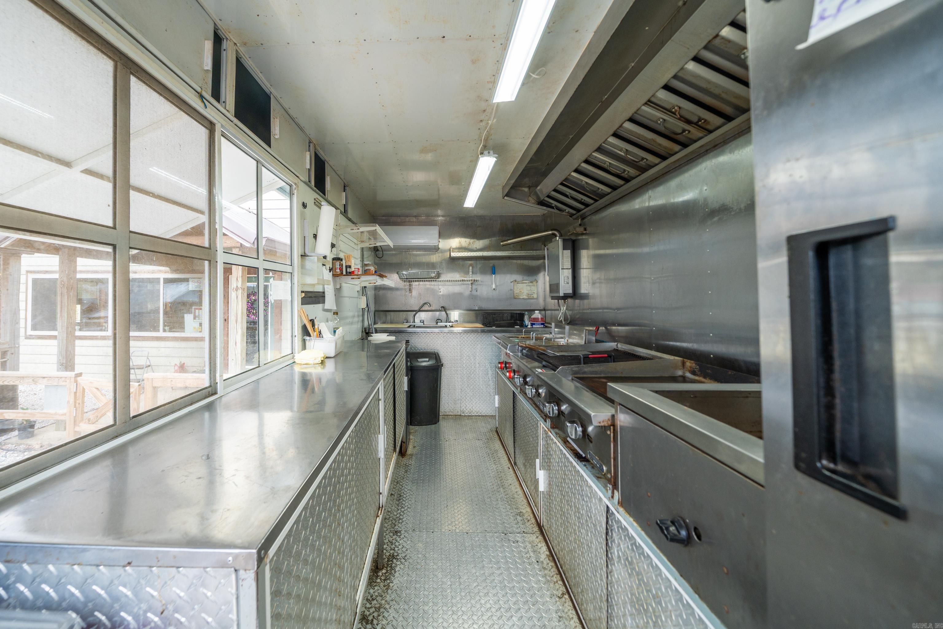 113 S Main  Amity, AR