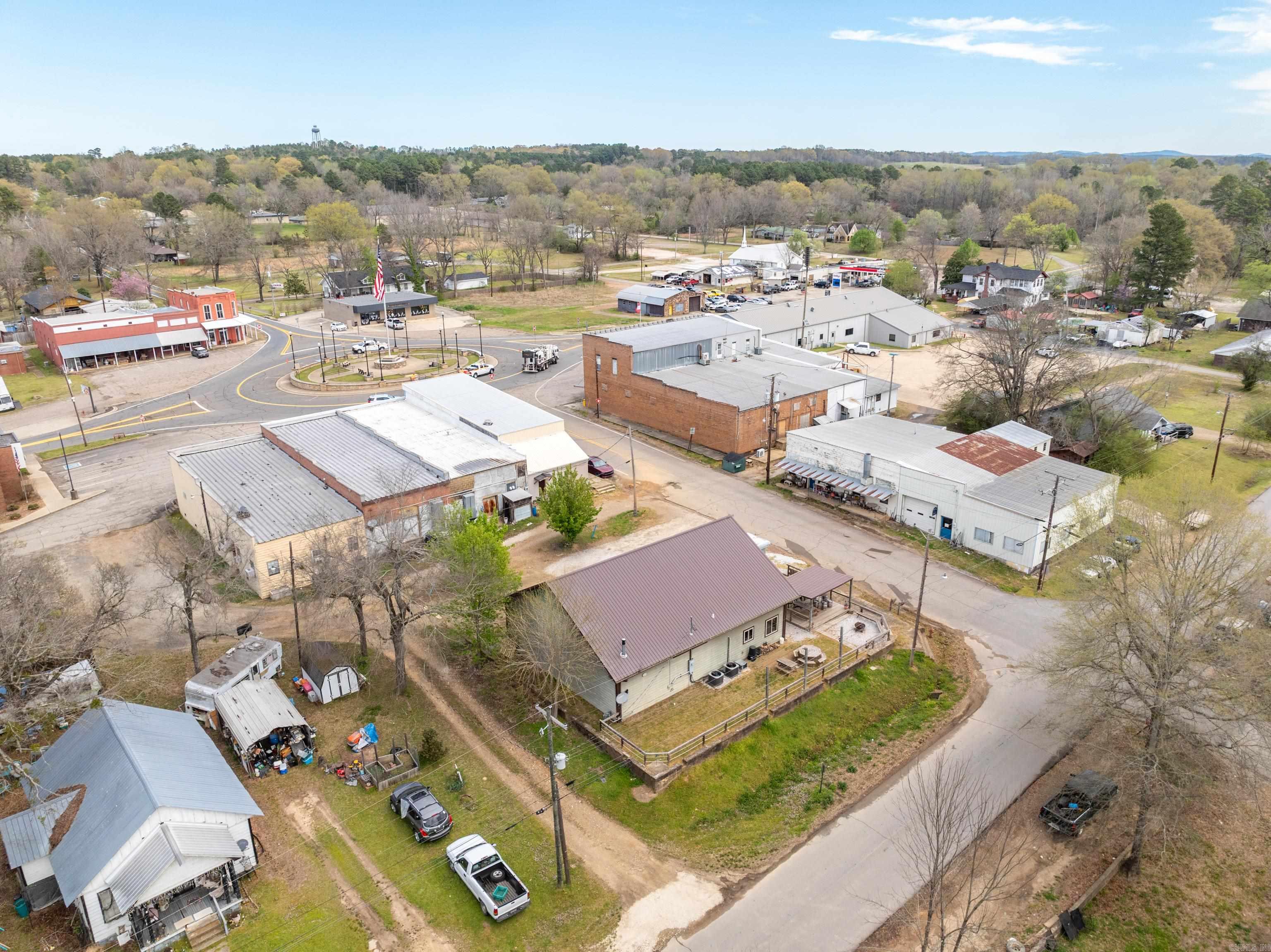 113 S Main  Amity, AR