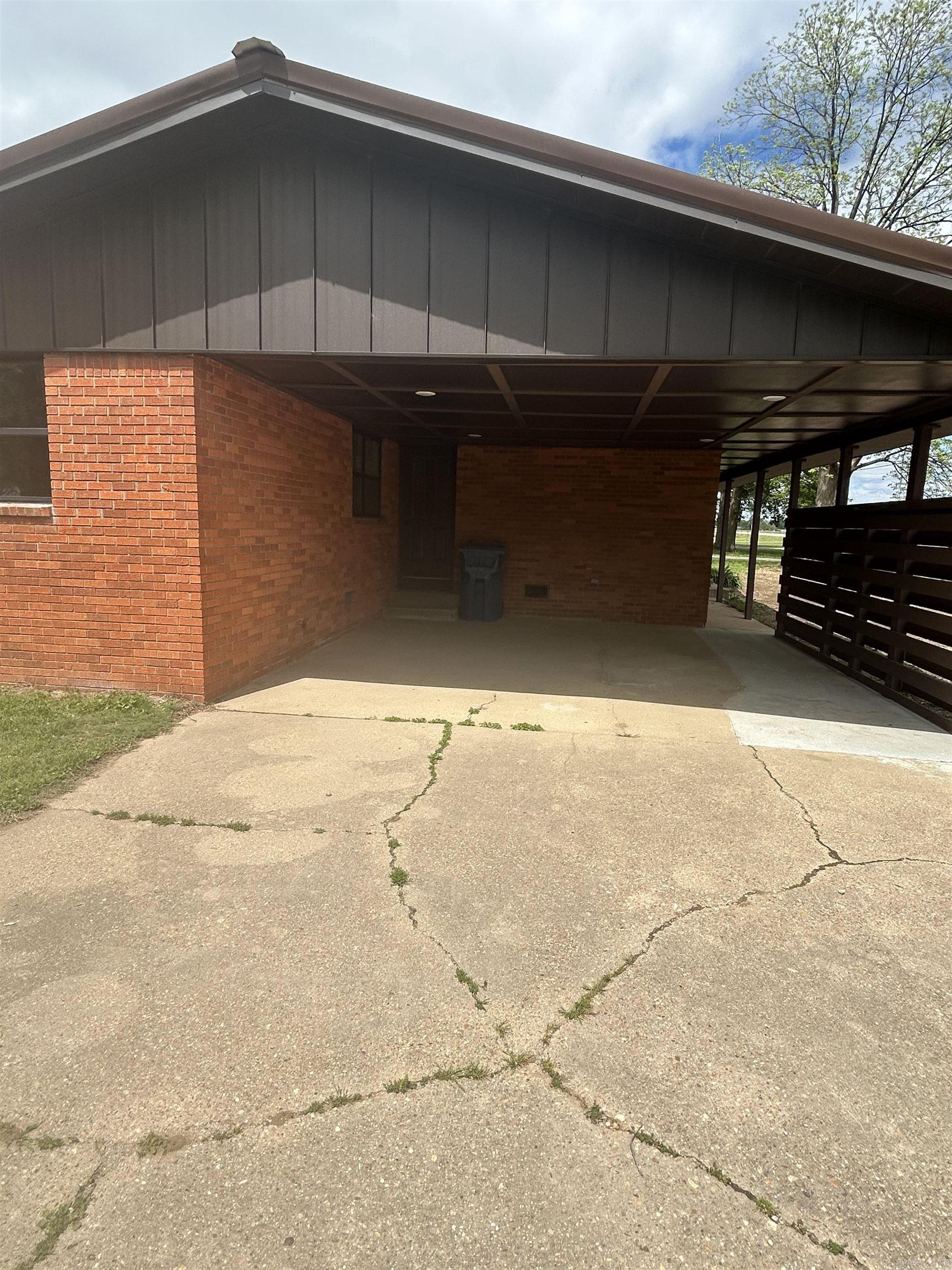 27699  25  HOLCOMB, MO