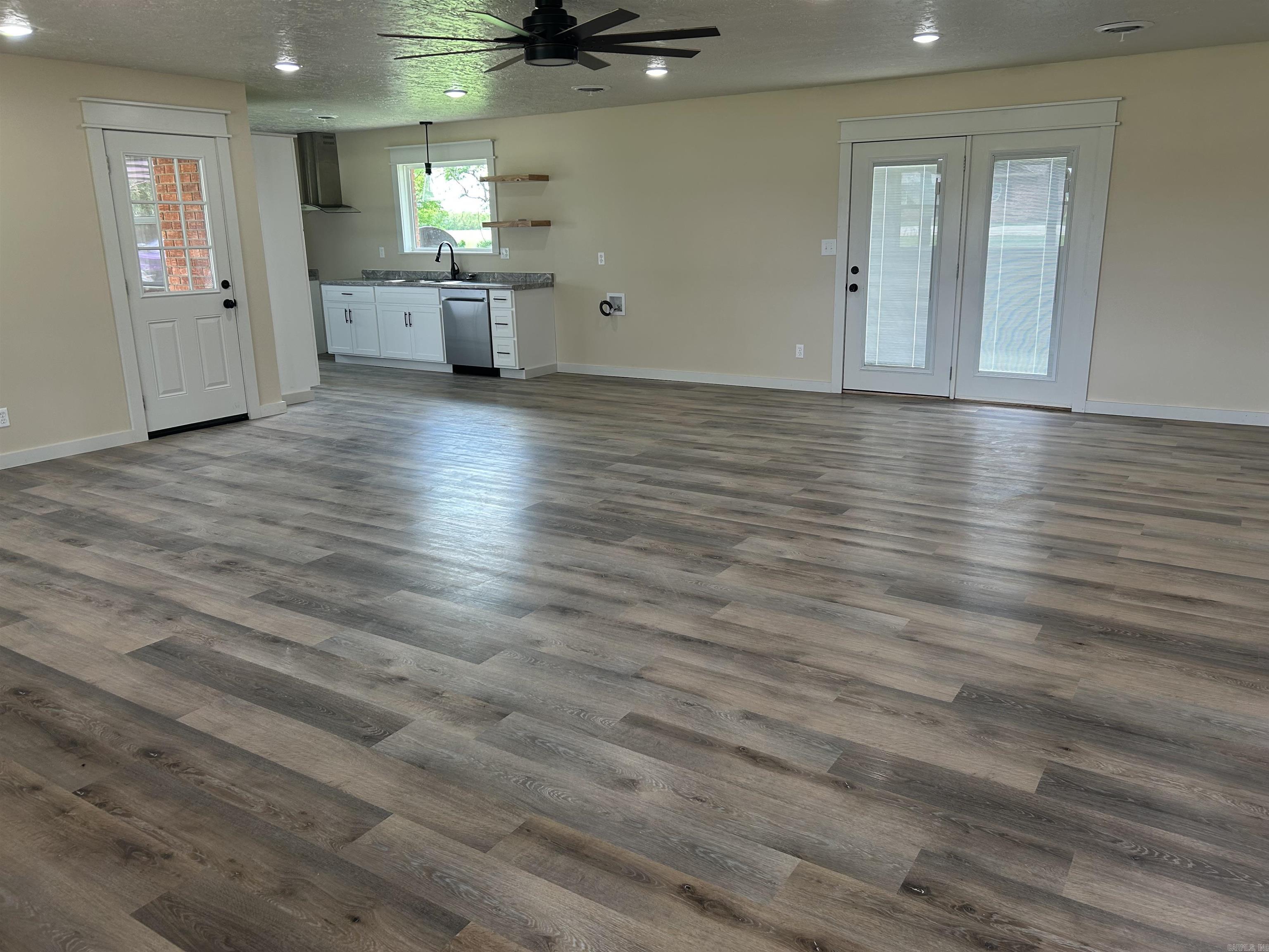 27699  25  HOLCOMB, MO