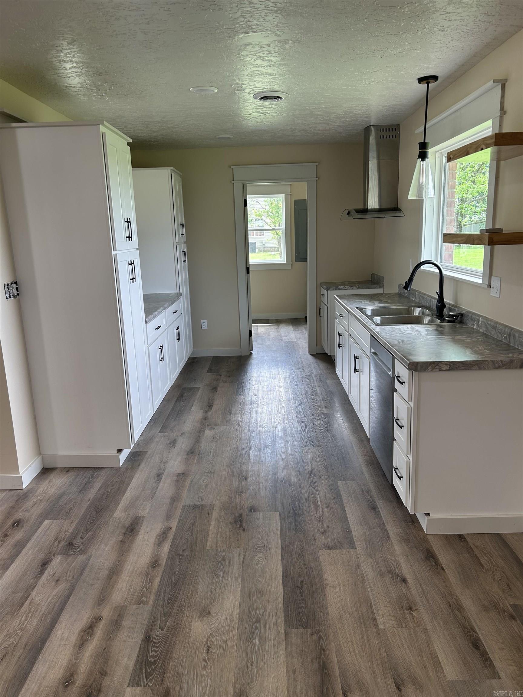 27699  25  HOLCOMB, MO