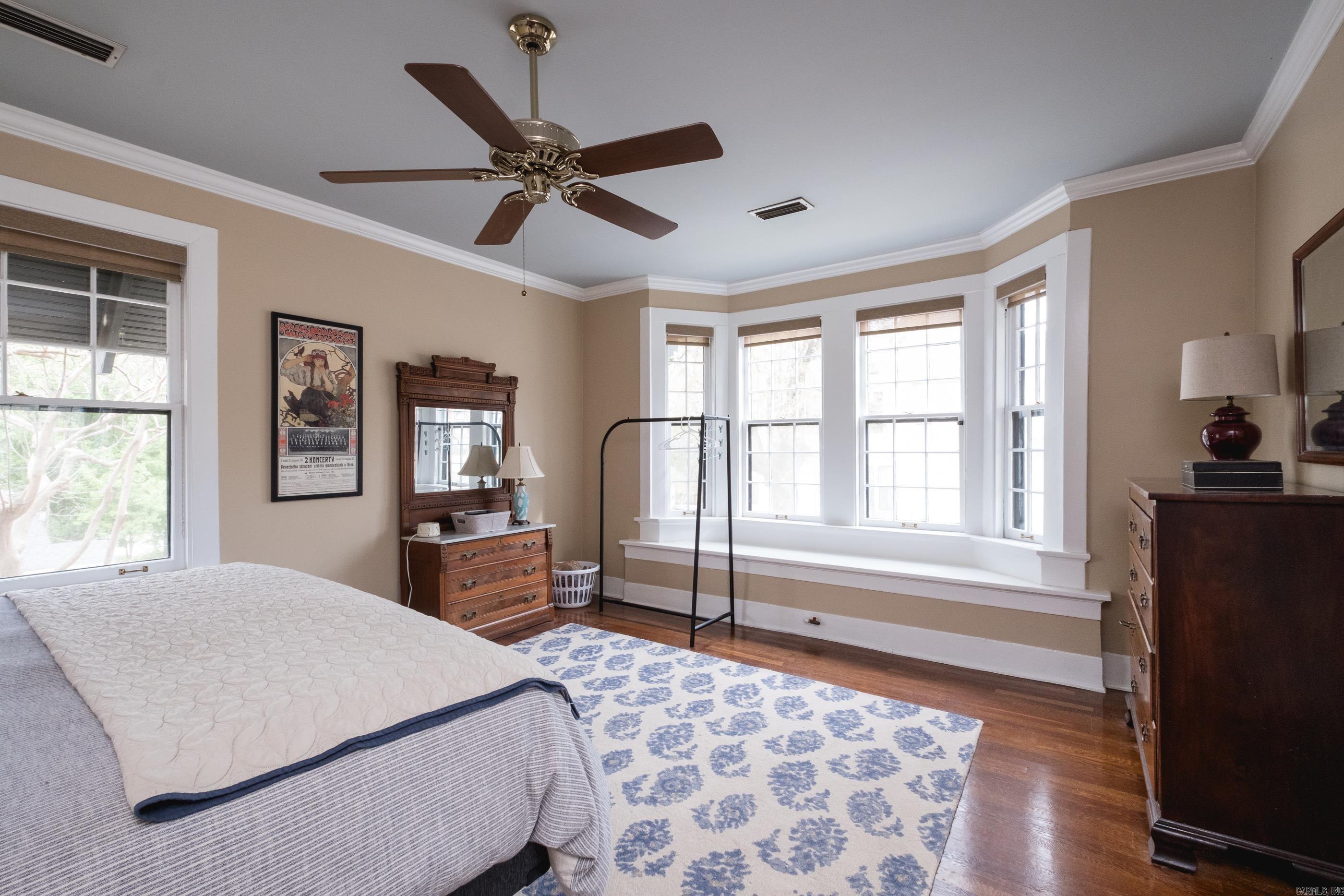 324 W DAISY L GATSON BATES  Little Rock, AR