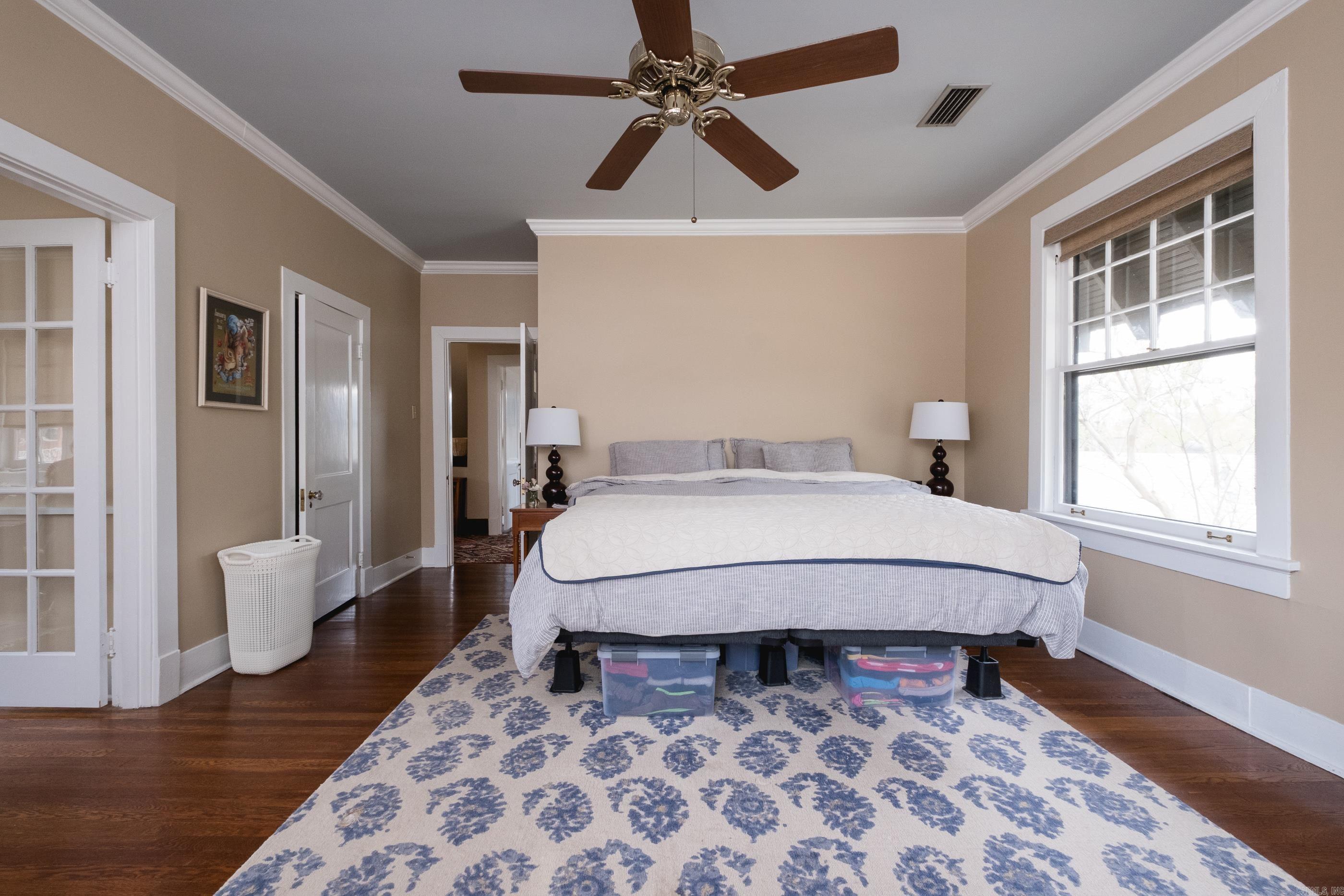 324 W DAISY L GATSON BATES  Little Rock, AR