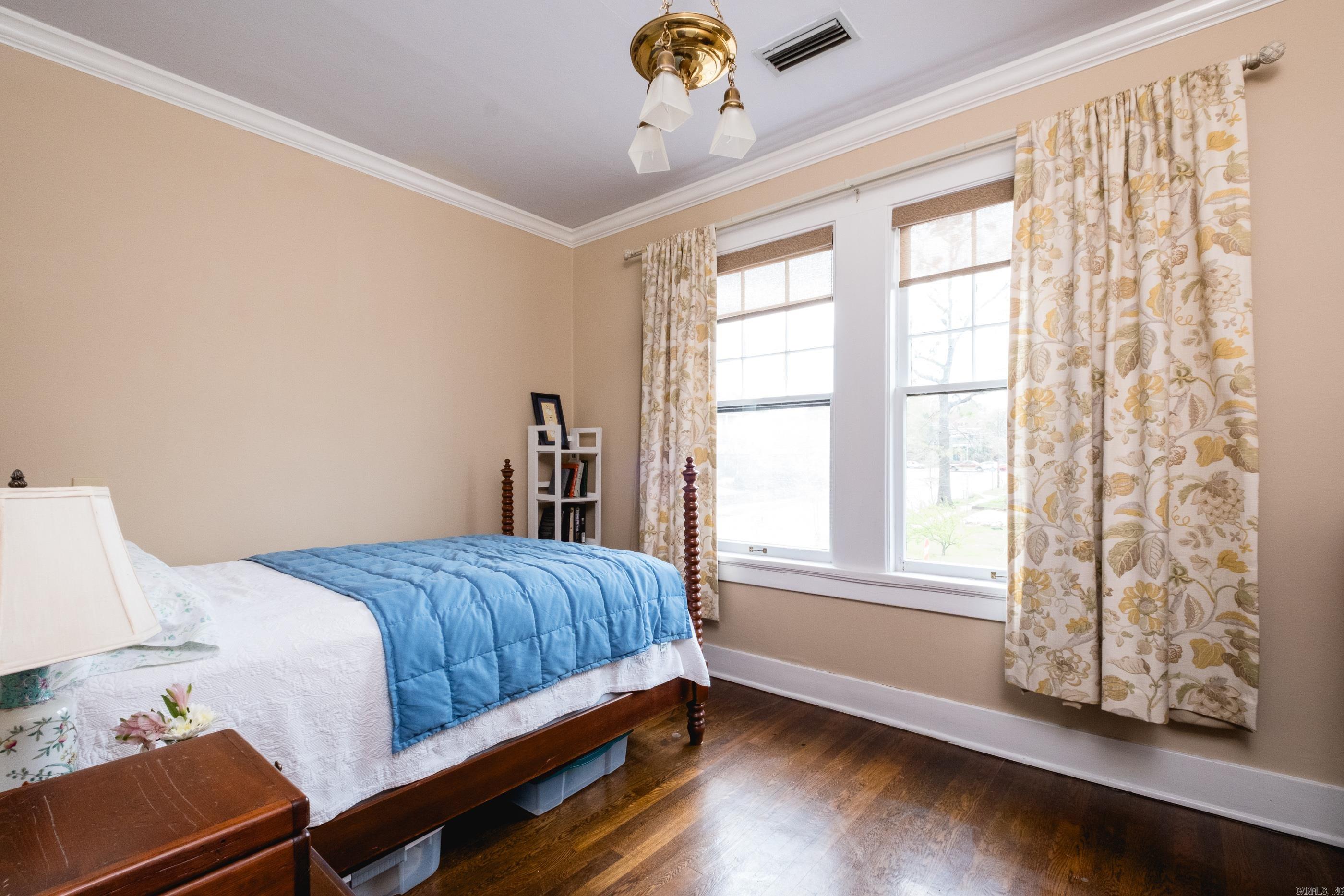 324 W DAISY L GATSON BATES  Little Rock, AR