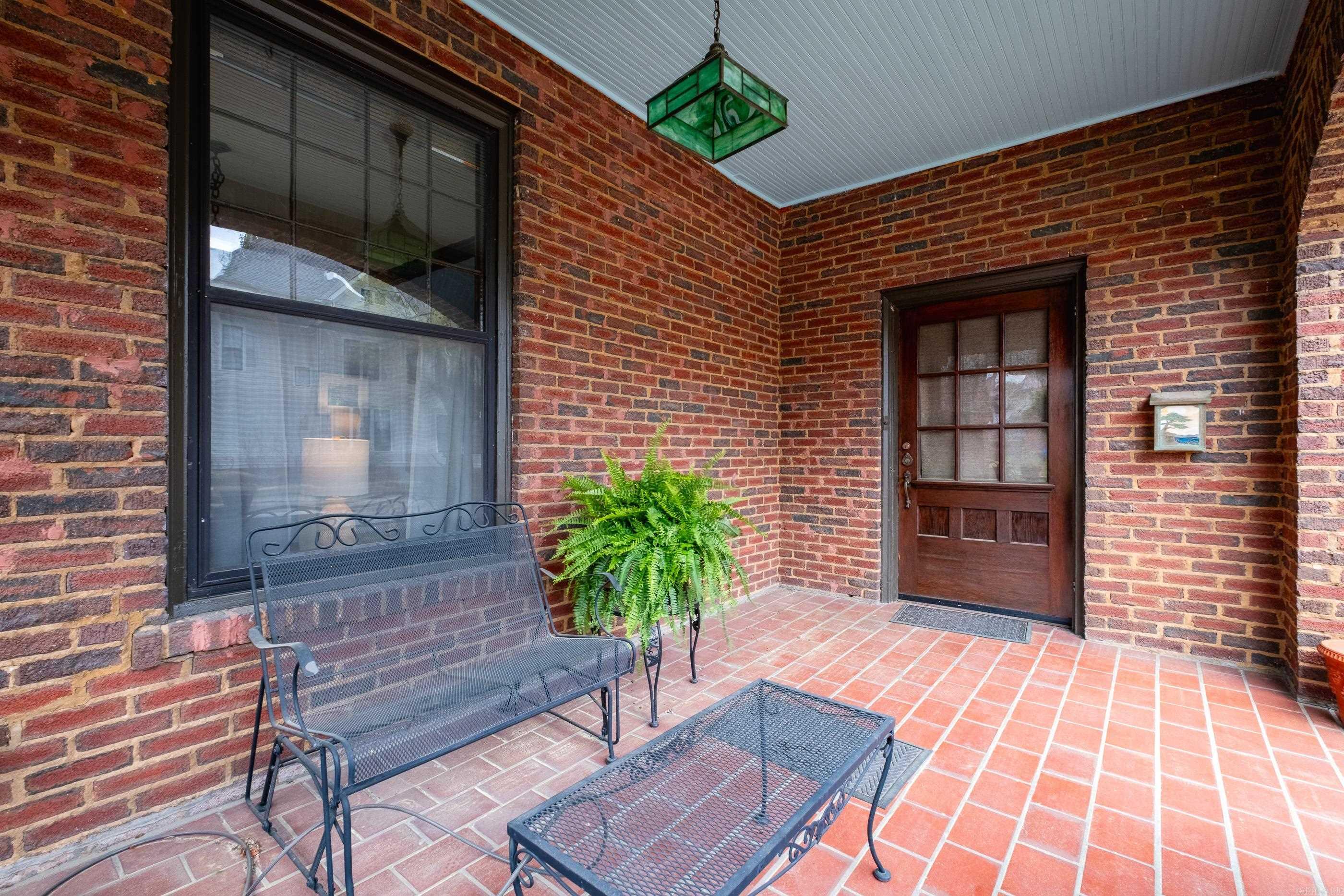 324 W DAISY L GATSON BATES  Little Rock, AR