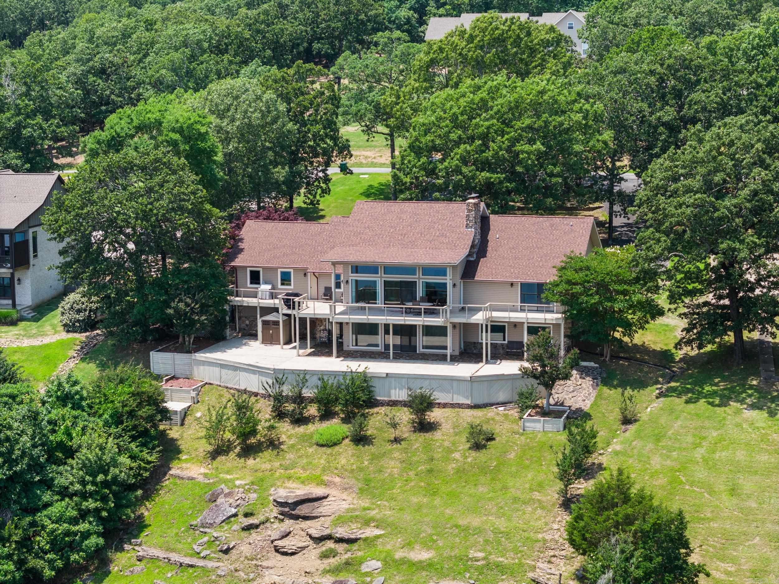 75 E Bluff Drive