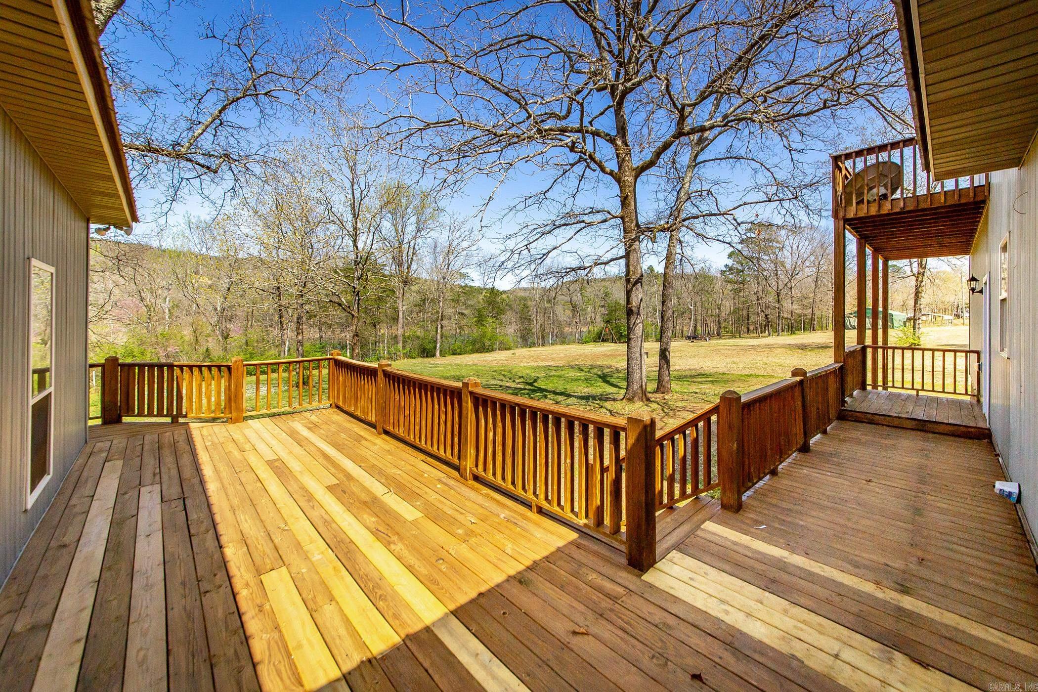 249 Roxie Lane Greers Ferry, AR 72067