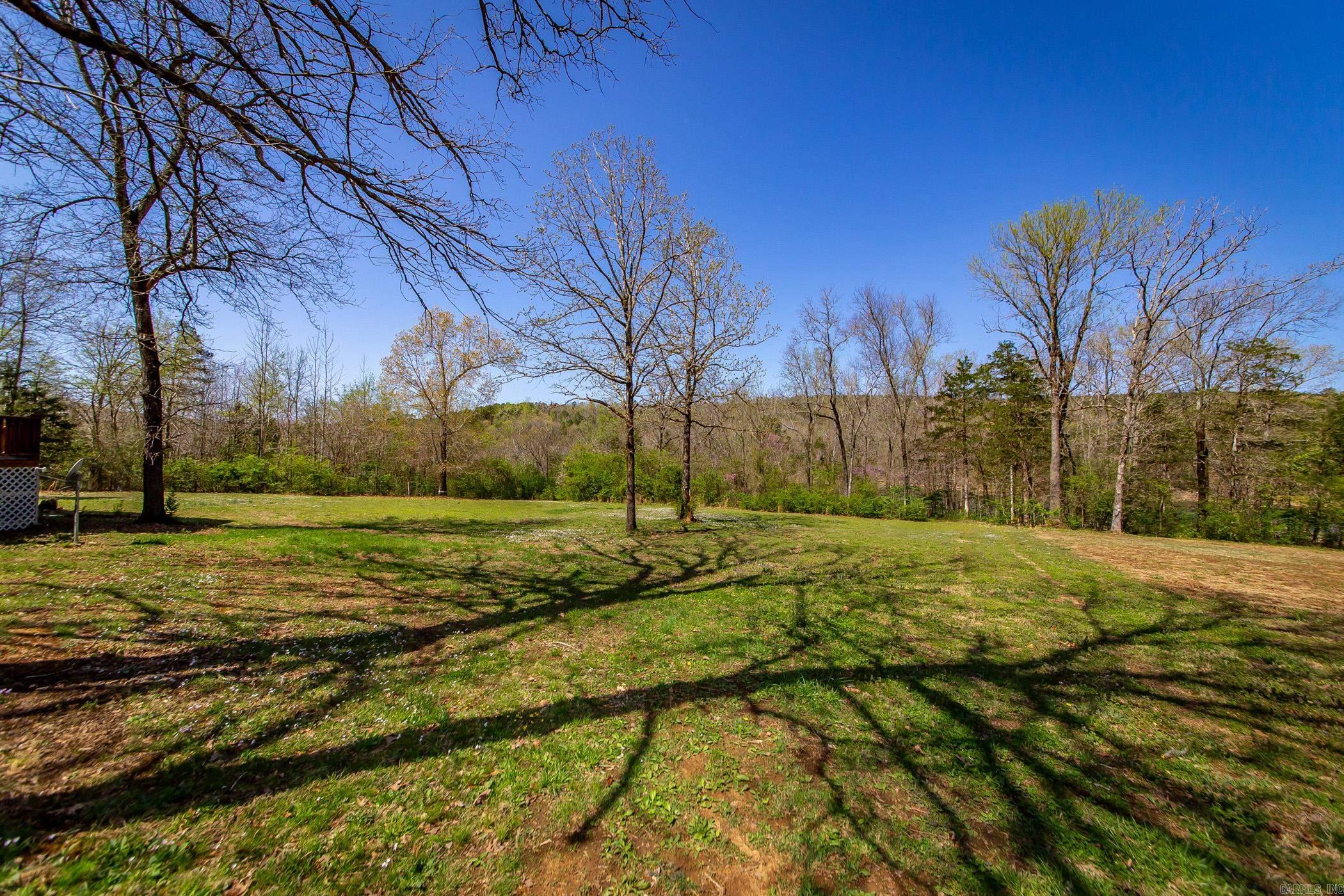 249 Roxie Lane Greers Ferry, AR 72067