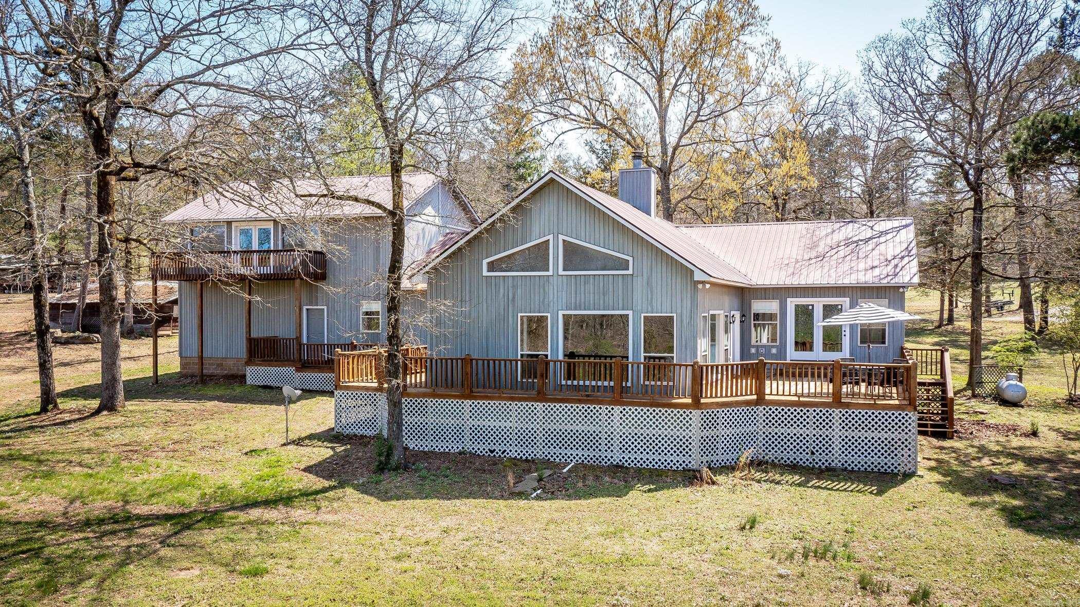 249 Roxie Lane Greers Ferry, AR 72067