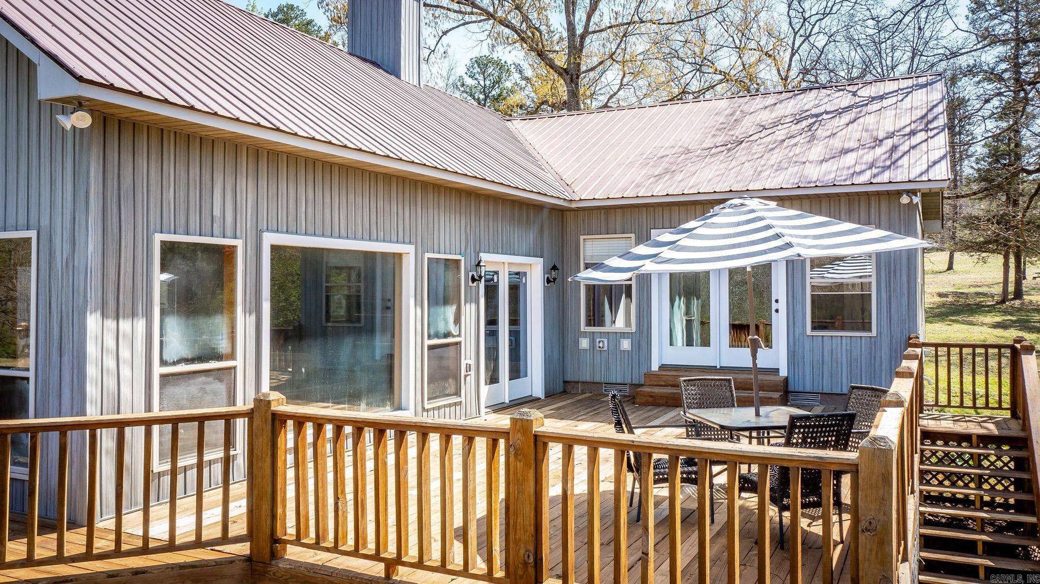 249 Roxie Lane Greers Ferry, AR 72067