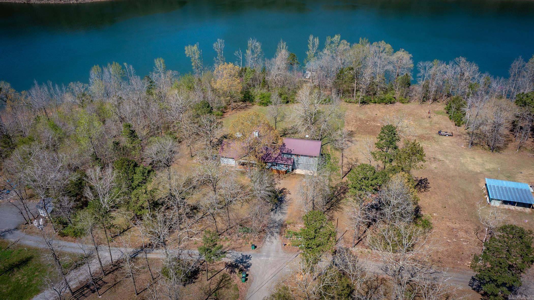 249 Roxie Lane Greers Ferry, AR 72067