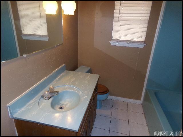 12601  County Line  Alexander, AR