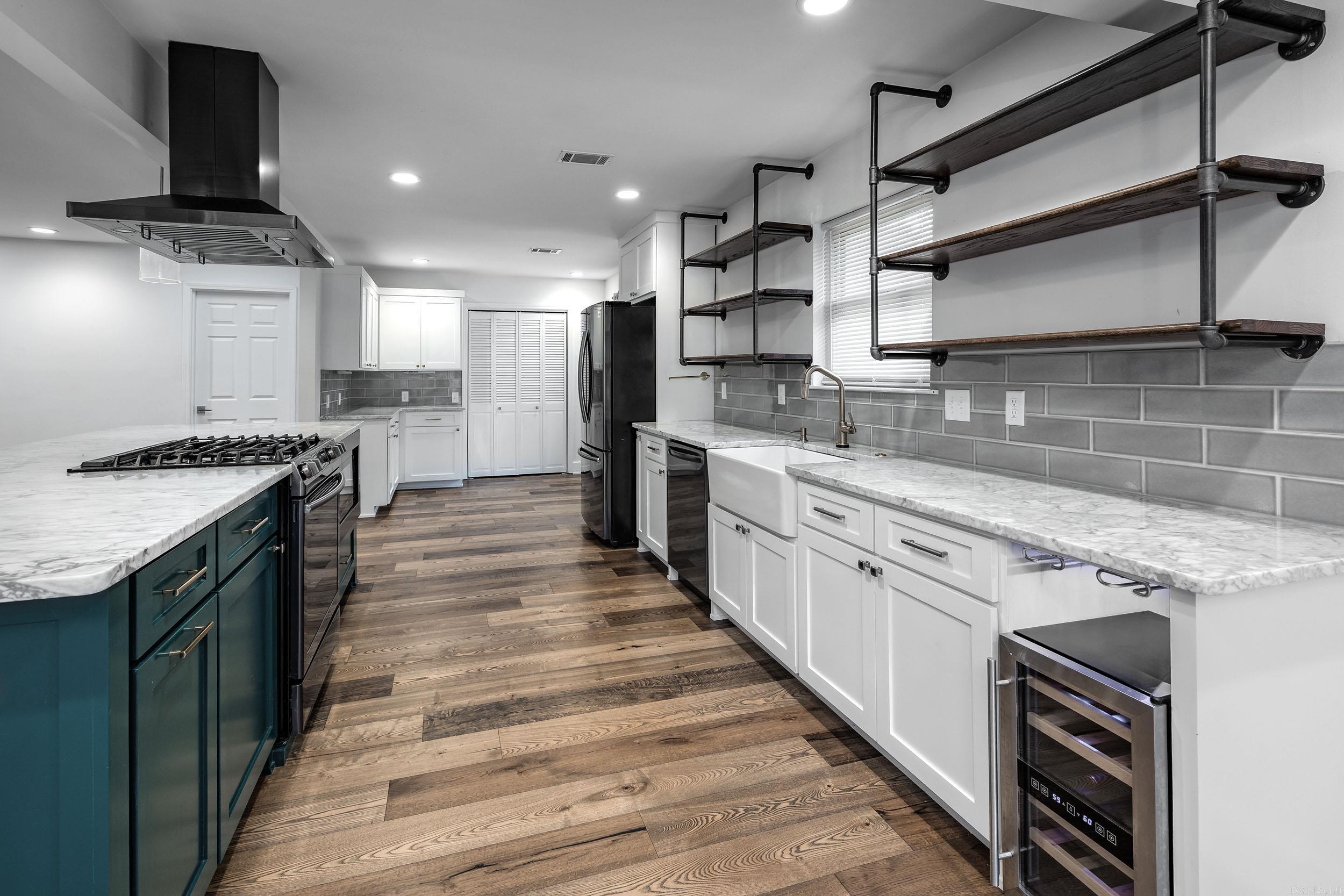 8224  Alvin  Little Rock, AR