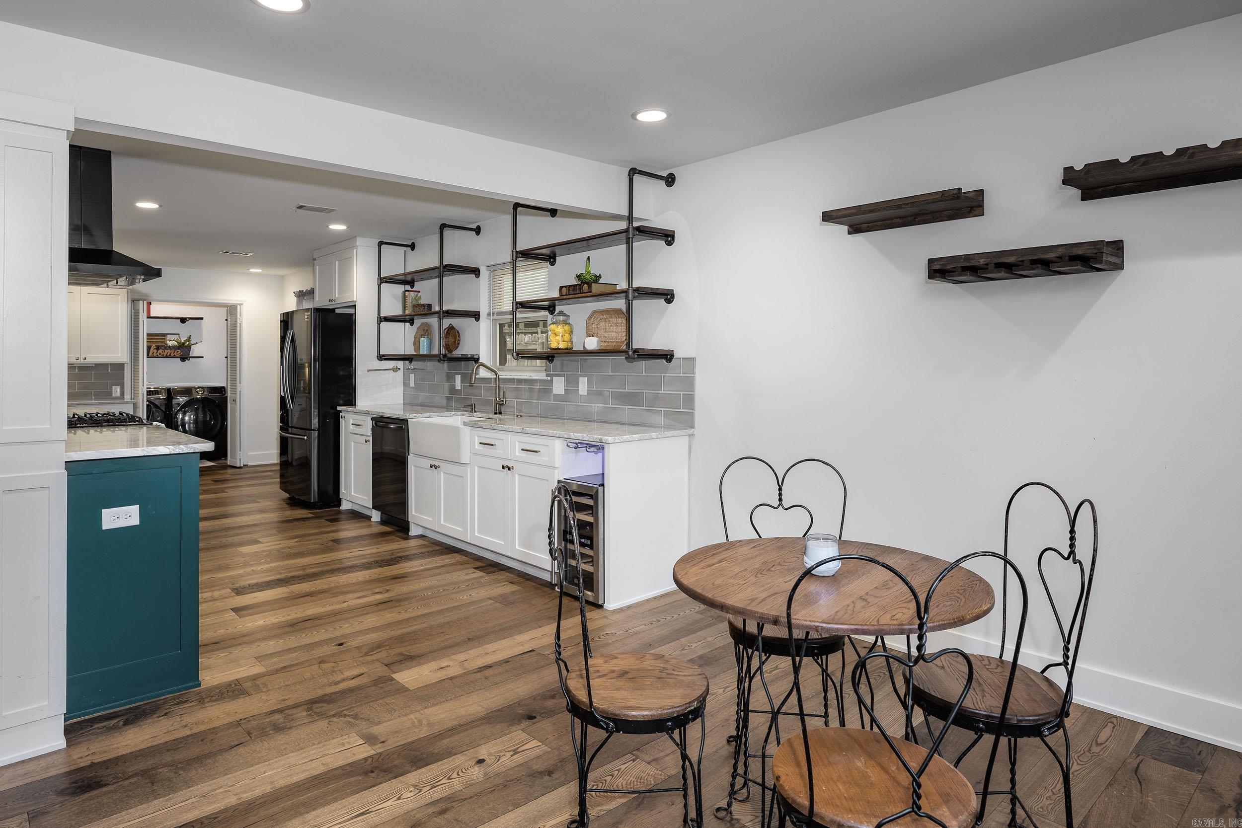 8224  Alvin  Little Rock, AR