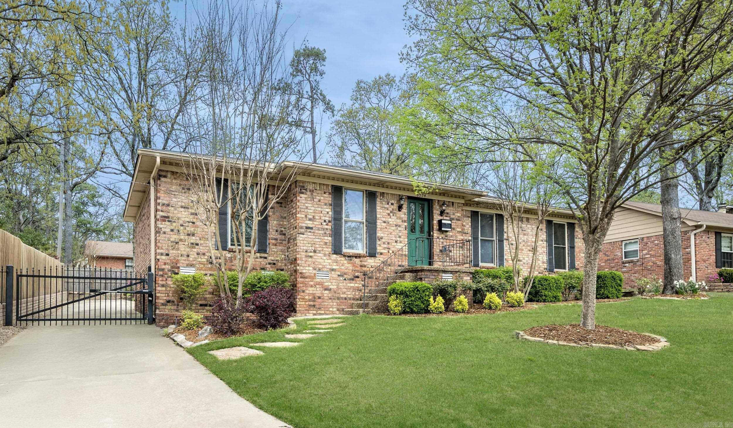 8224  Alvin  Little Rock, AR