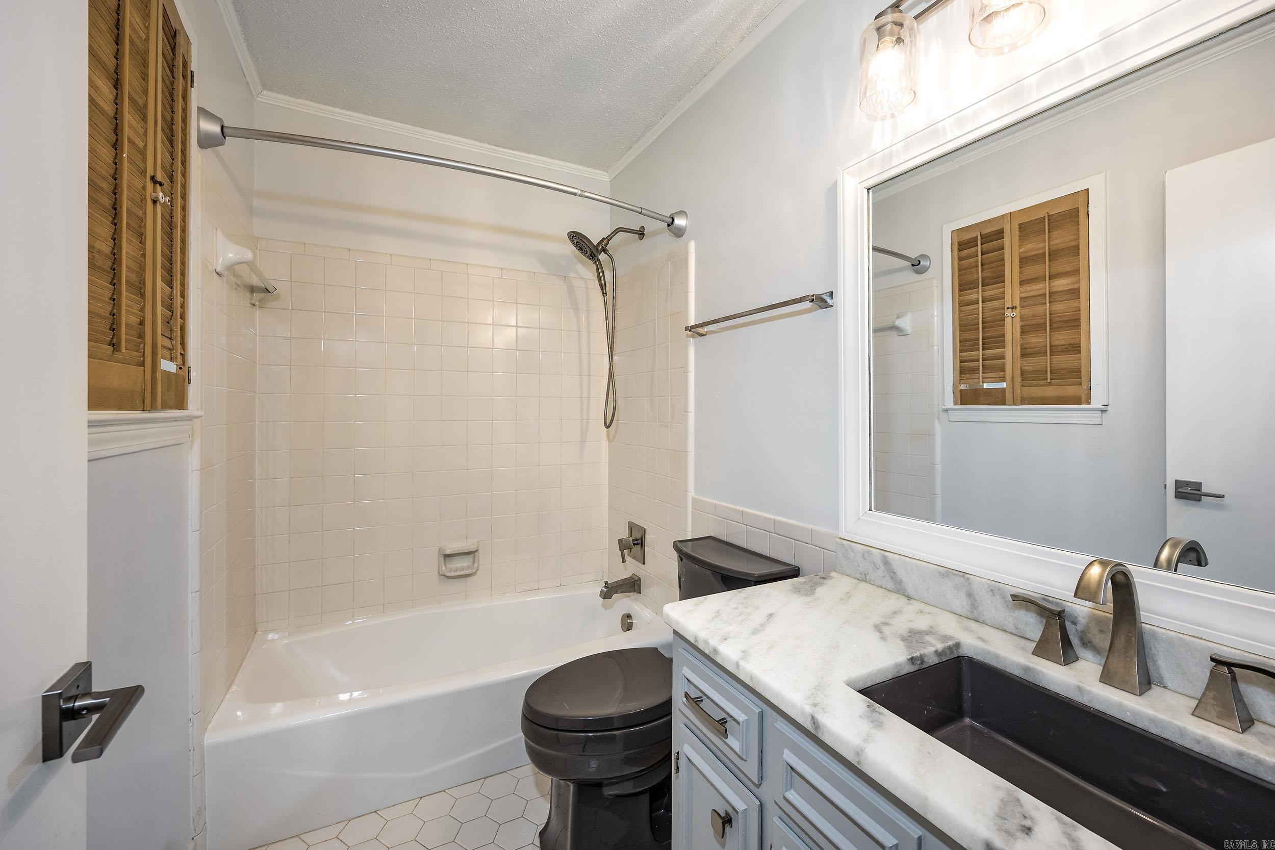 8224  Alvin  Little Rock, AR