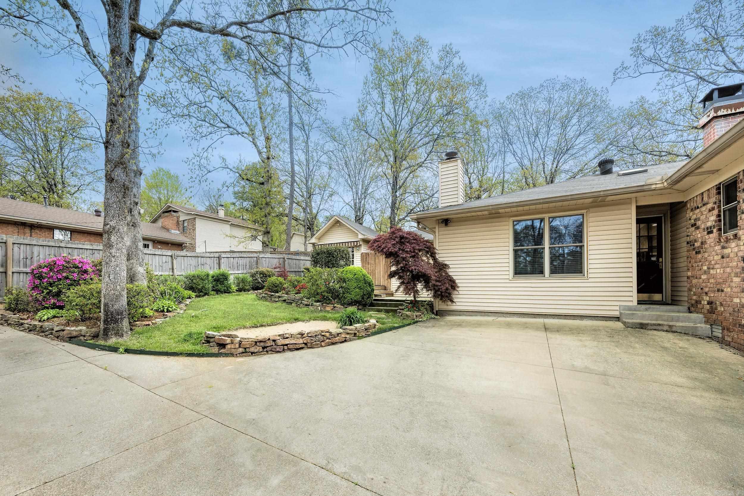 8224  Alvin  Little Rock, AR