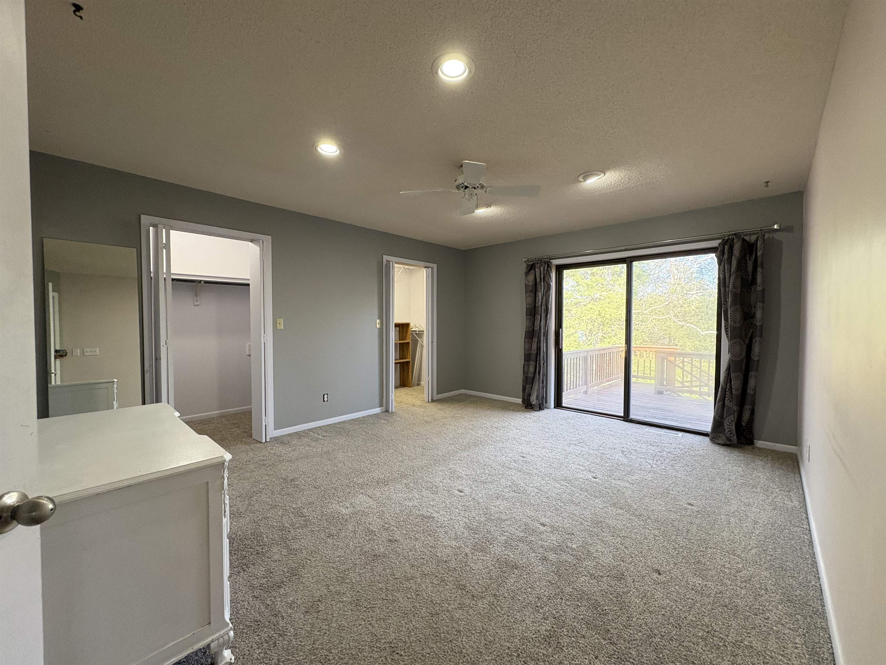 4  Amohi  Cherokee Village, AR