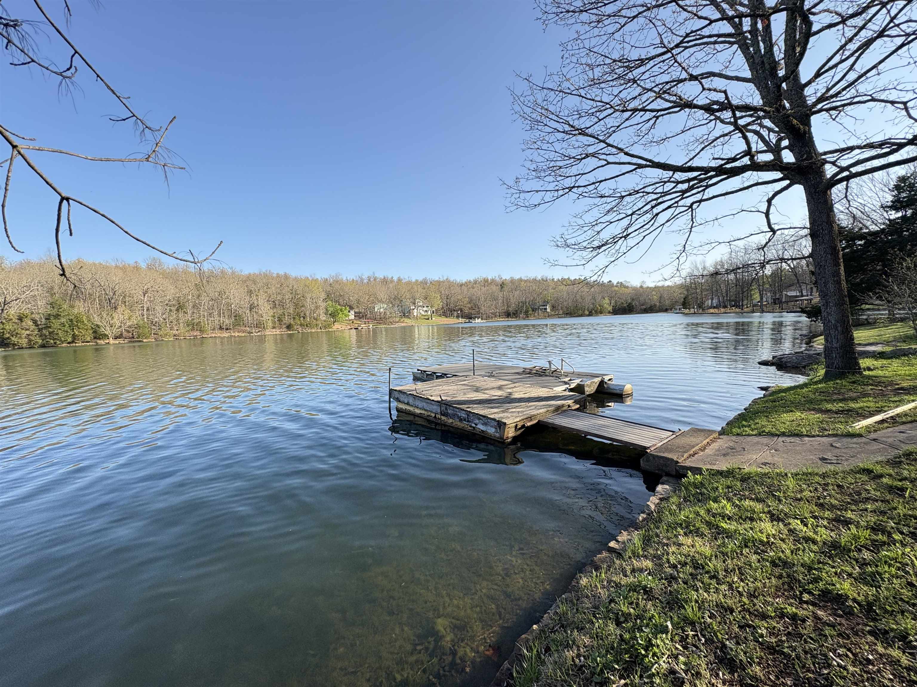 4  Amohi  Cherokee Village, AR