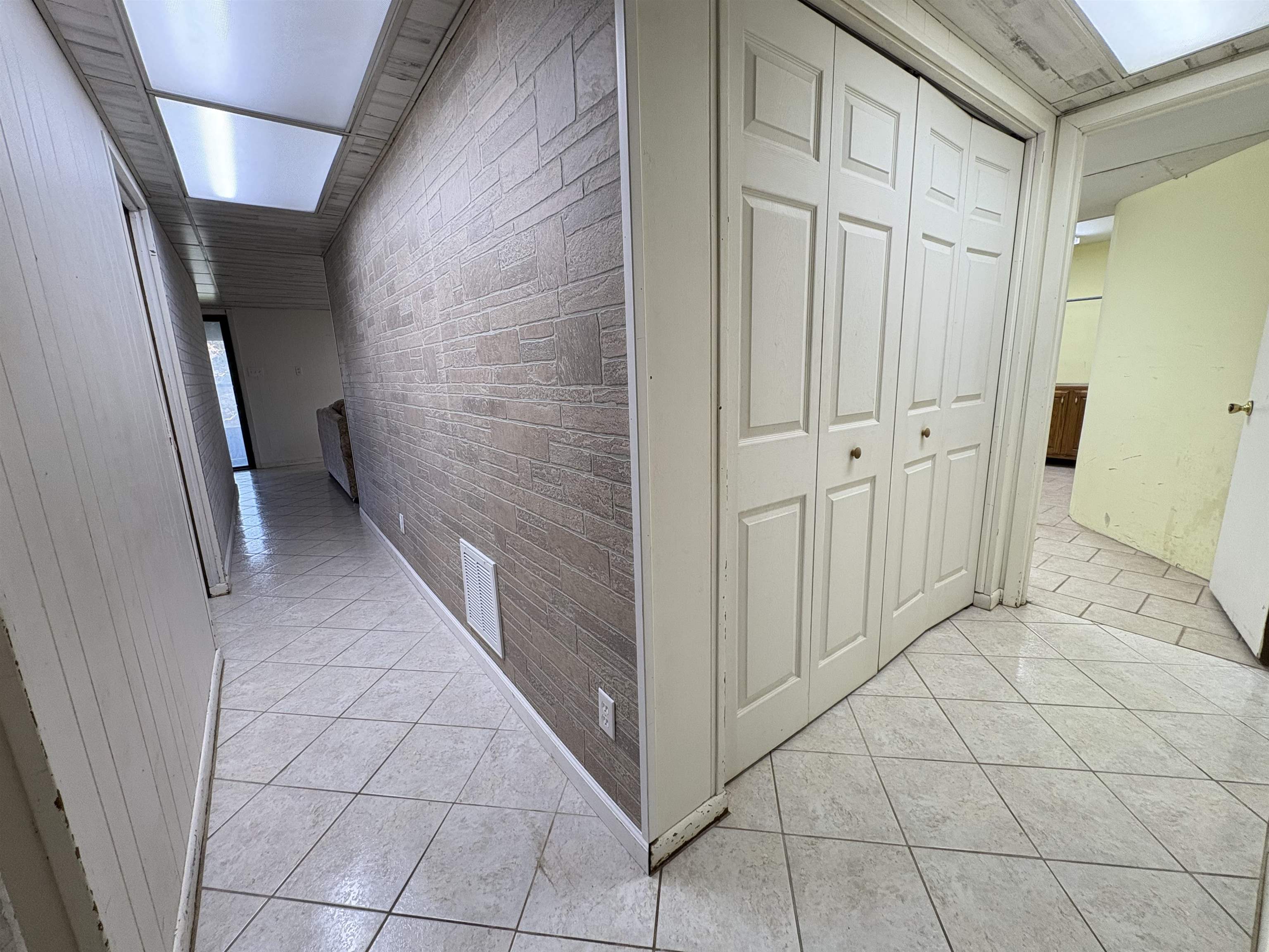 4 Amohi Trace Cherokee Village, AR 72529