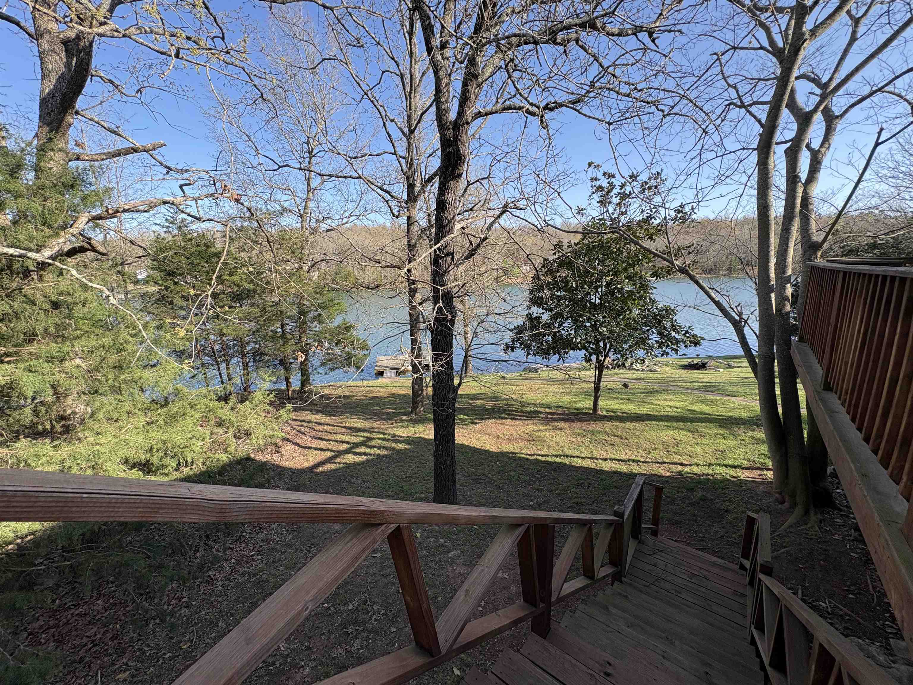 4  Amohi  Cherokee Village, AR