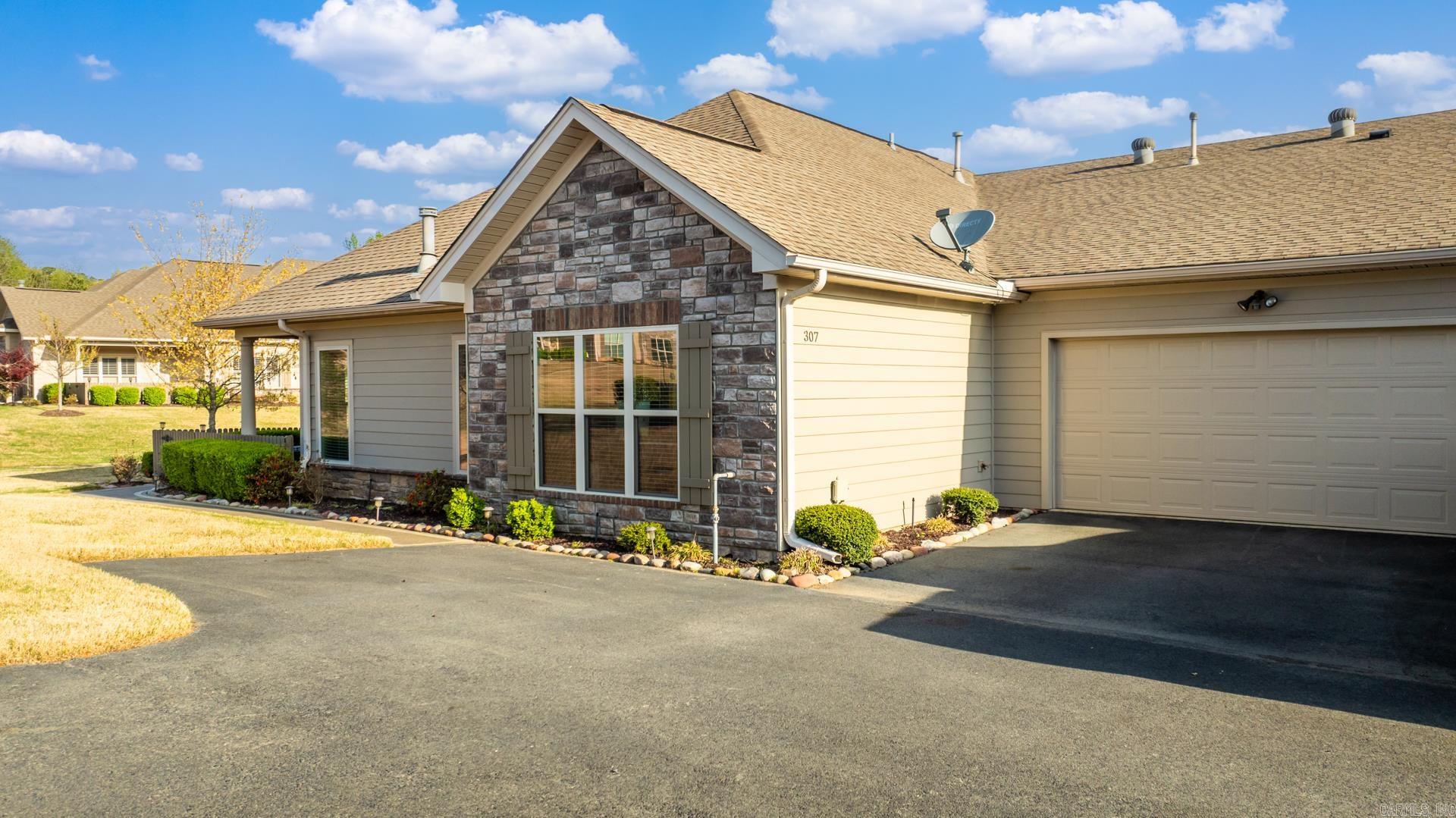 307 Mountain Terrace Circle Maumelle, AR 72113