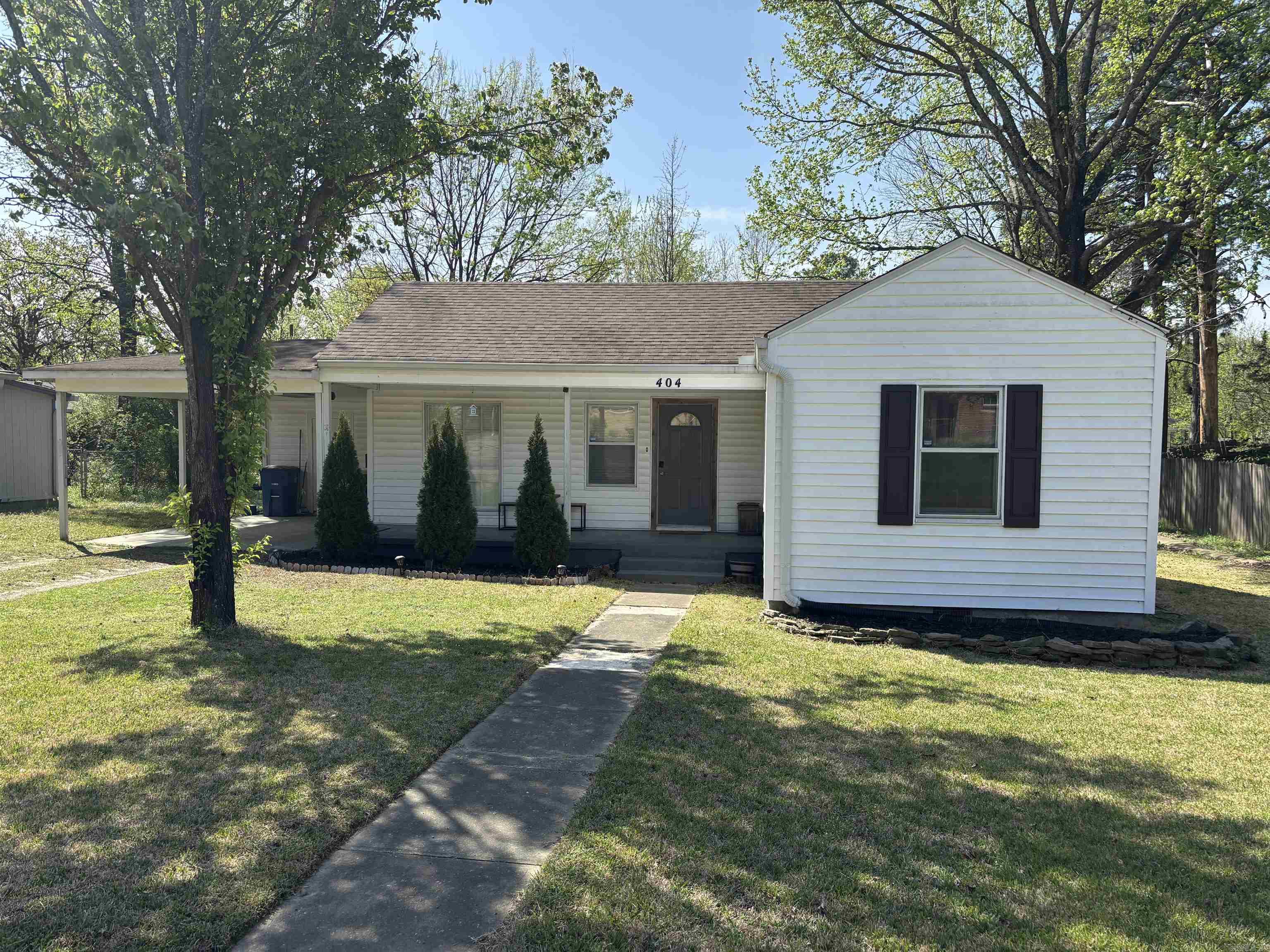 404 W M  North Little Rock, AR
