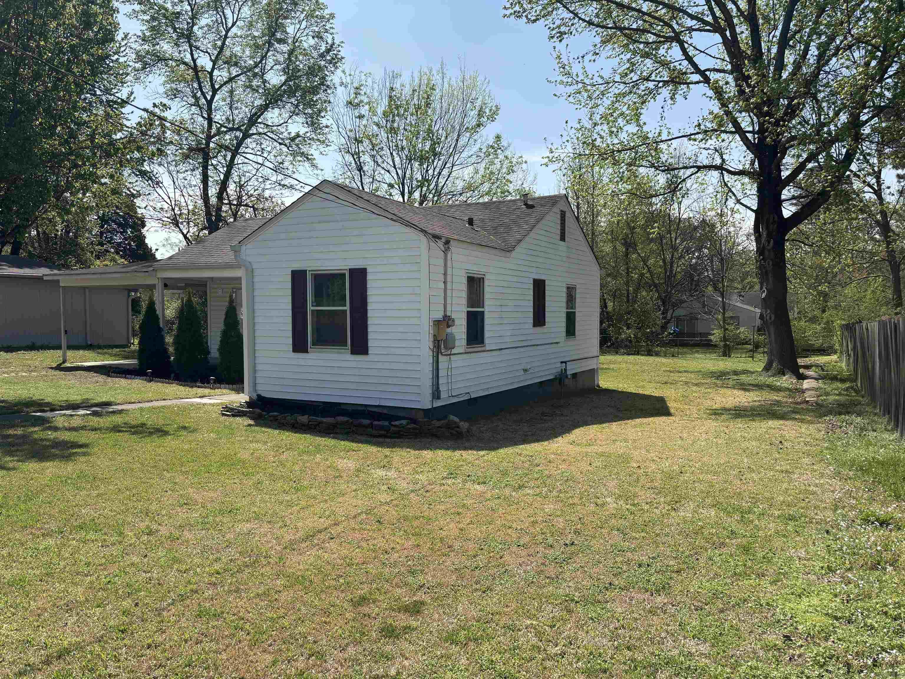 404 W M  North Little Rock, AR