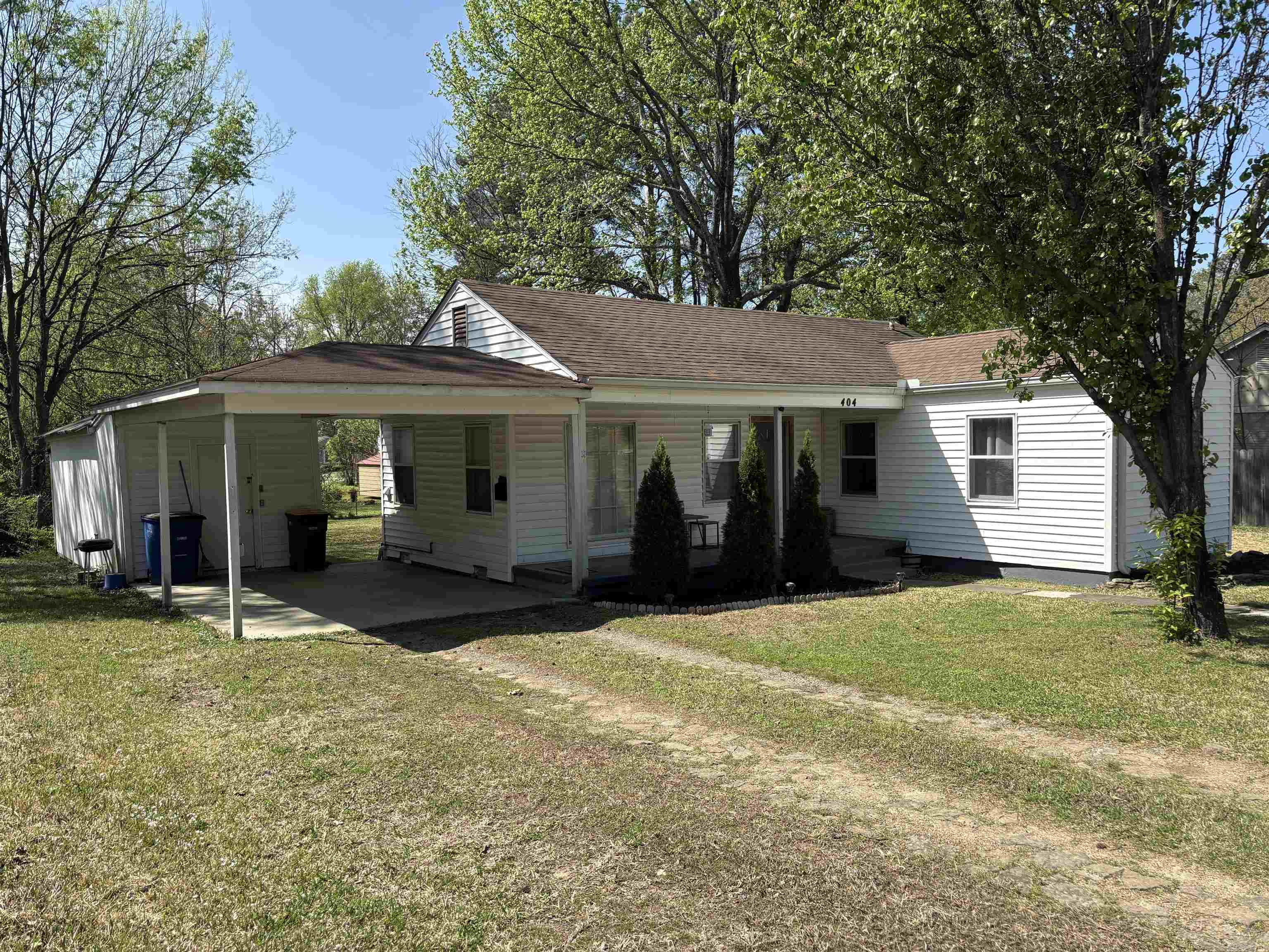 404 W M  North Little Rock, AR