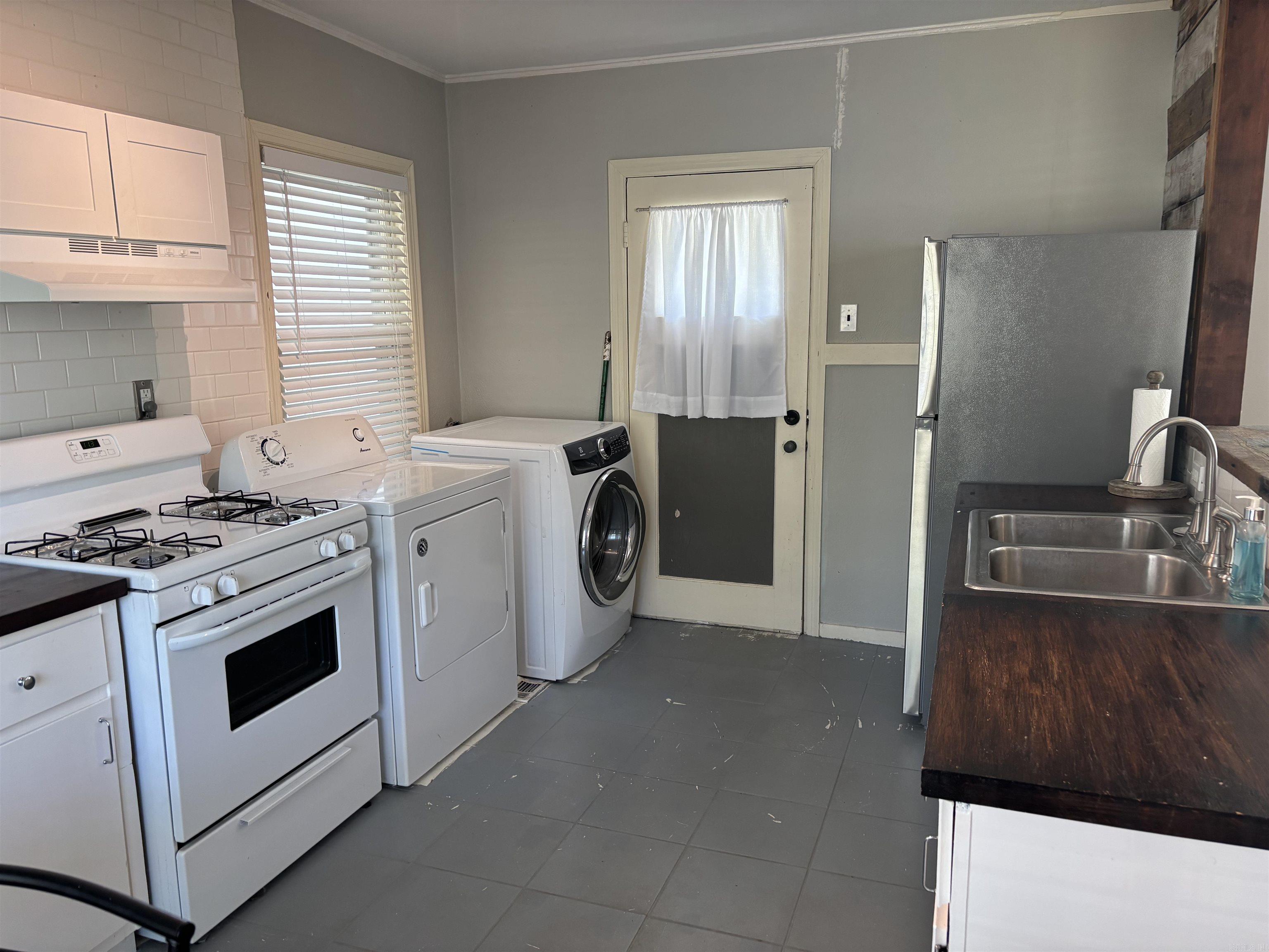 404 W M  North Little Rock, AR