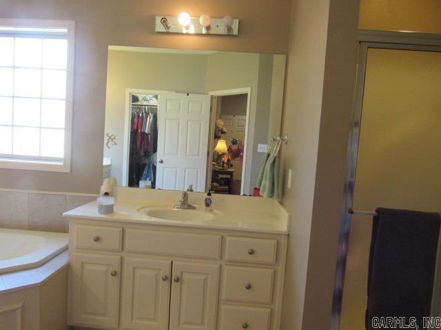 423  Palmer  Searcy, AR