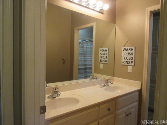 423  Palmer  Searcy, AR